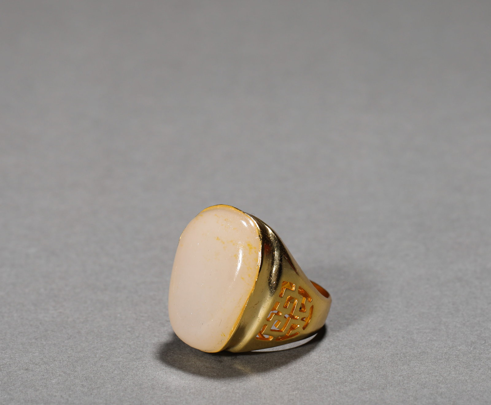 Wada seed rings from the Qing Dynasty (1 of 4)