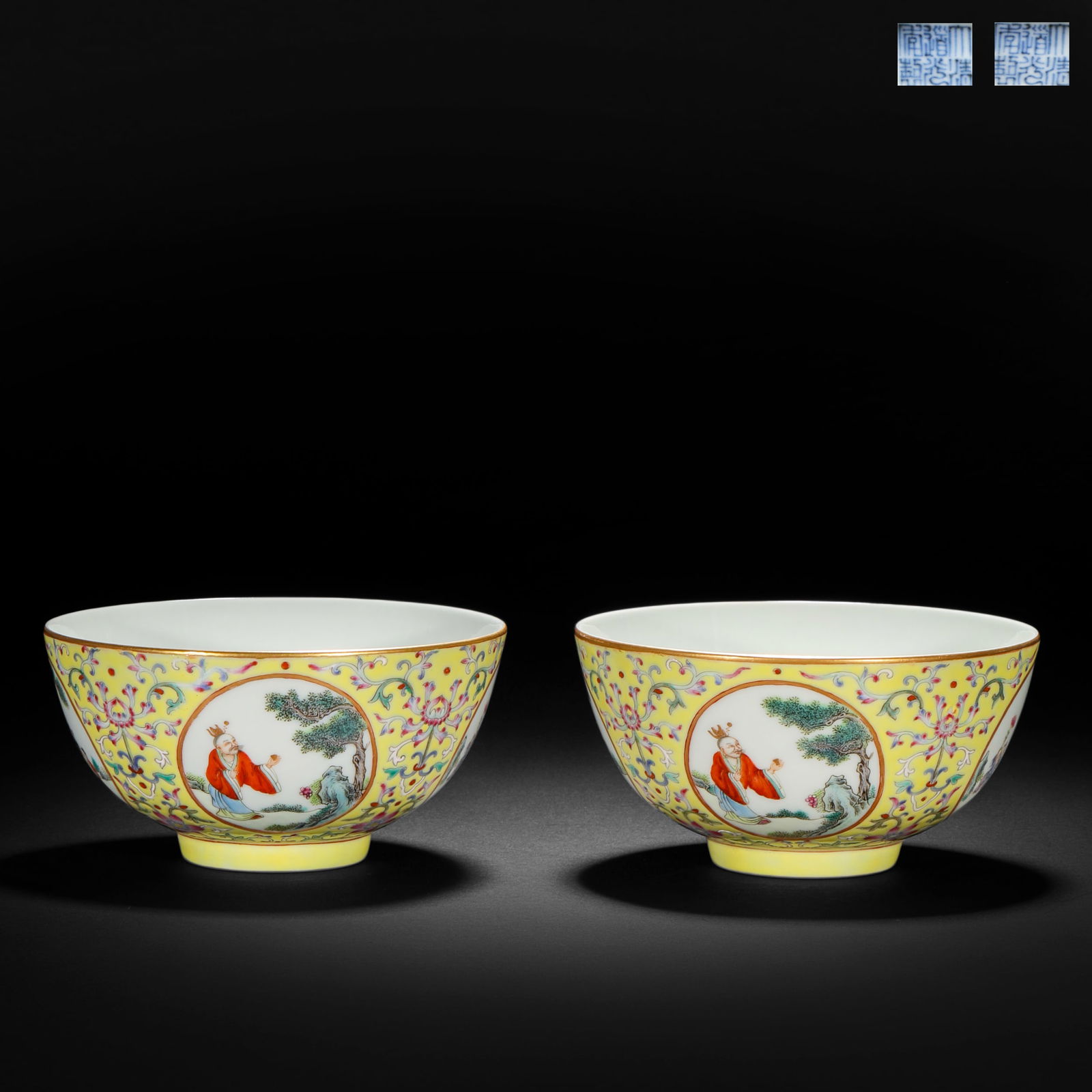 A pair of Qing Dynasty yellow-ground porcelain bowls with windowed figures and storytelling: A pair of Qing Dynasty yellow-ground porcelain bowls with windowed figures and storytellingH6cm W12cm