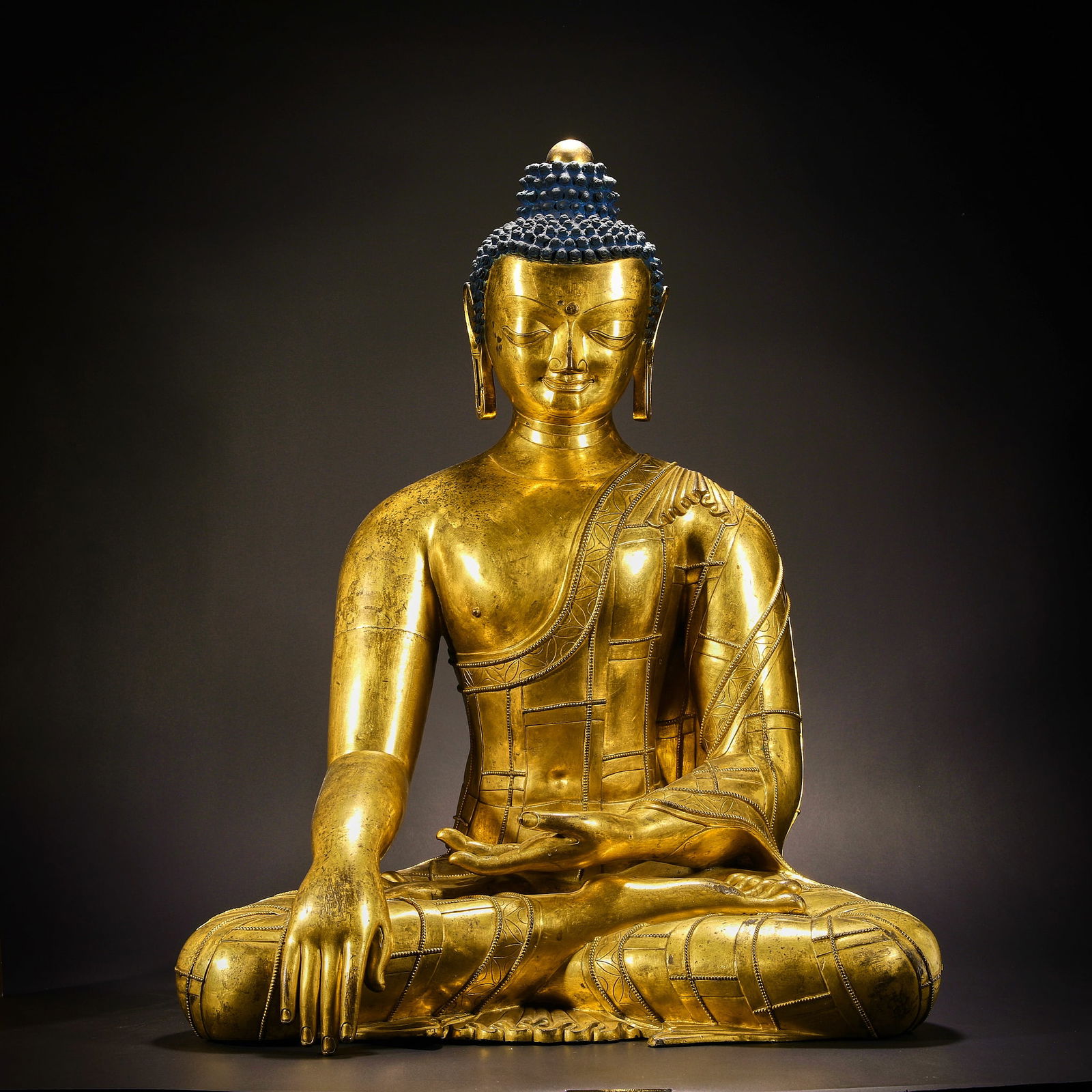 Gilt Bronze Shakyamuni Buddha Statue from the Qing Dynasty (1 of 20)