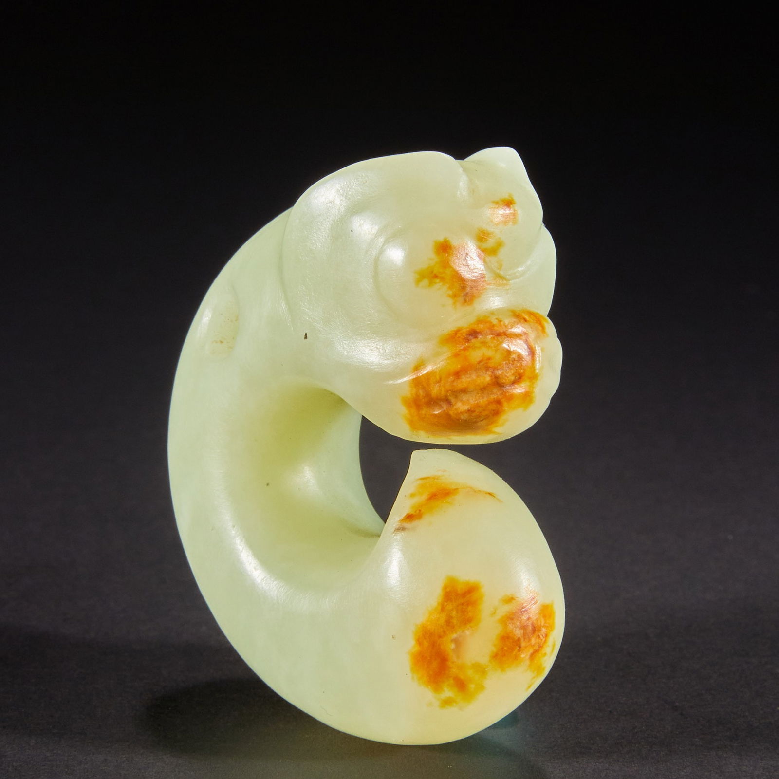 Jade Pig Dragon of Hongshan Culture before the Ming Dynasty (1 of 8)