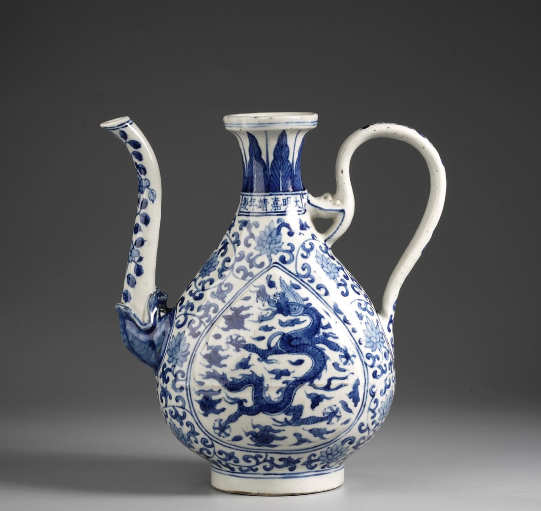Ming Dynasty Blue and White Dragon Pattern Ewer (1 of 8)