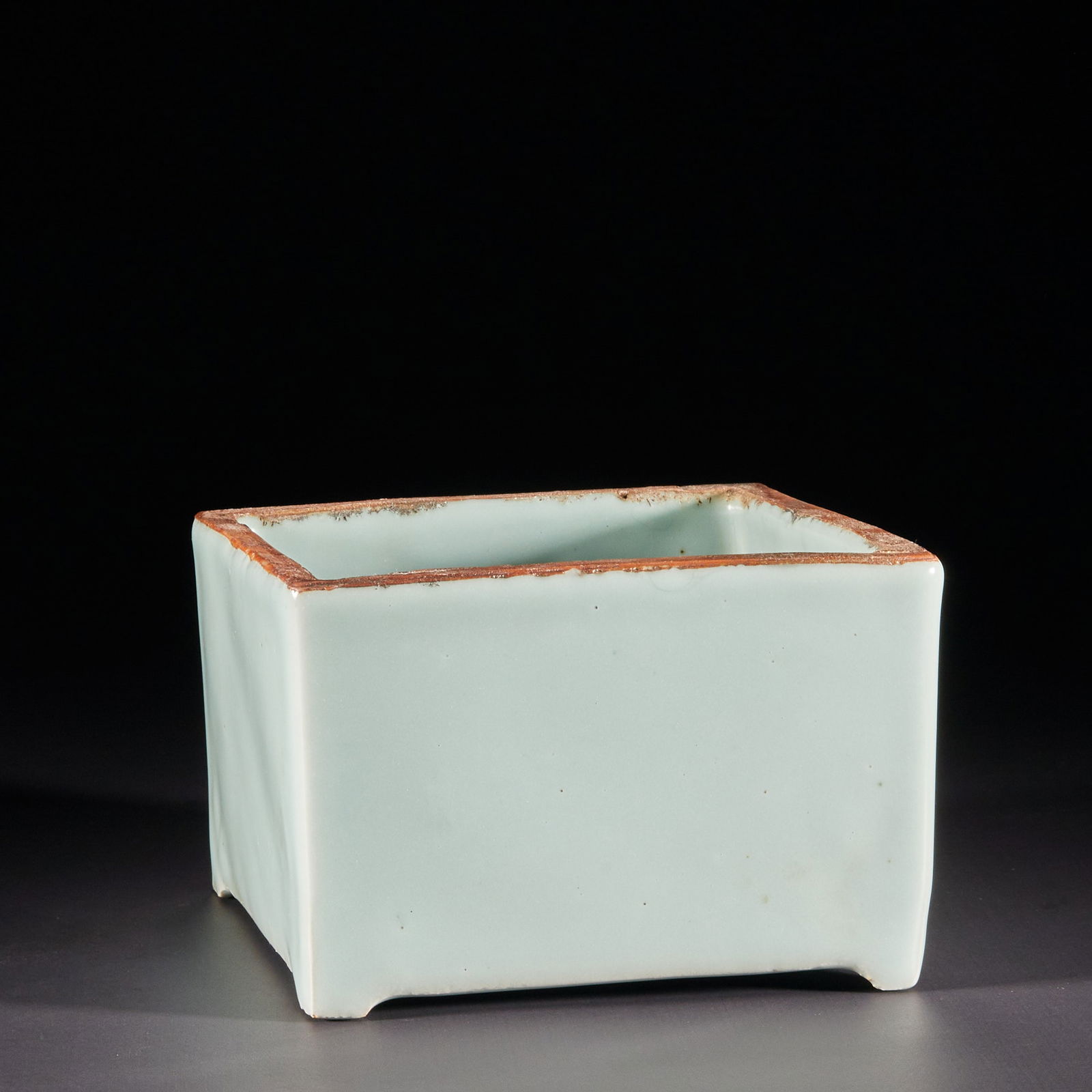 Ru ware brush washer before the Ming Dynasty (1 of 9)