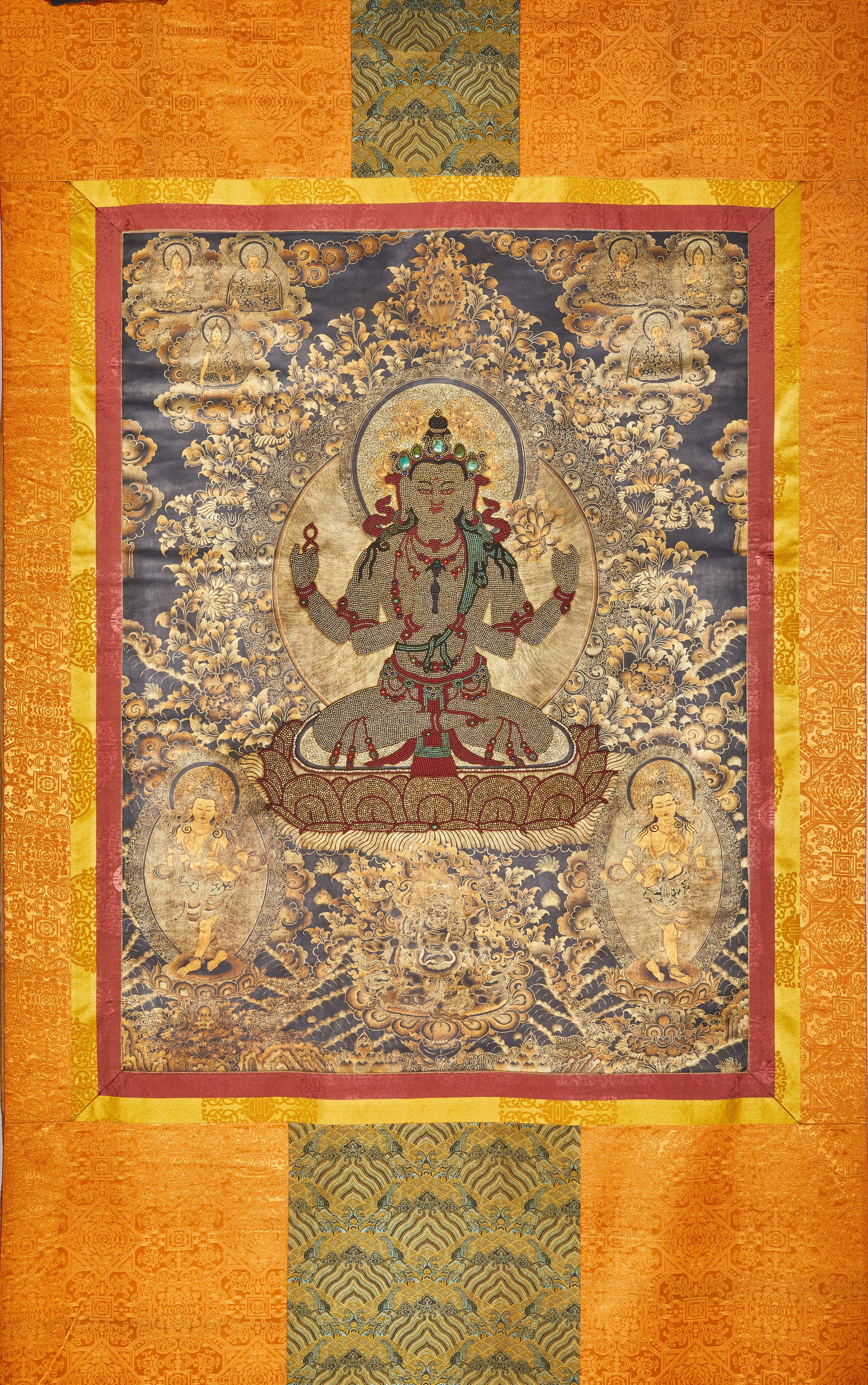 Qing Dynasty Embroidered Four-Wall Guanyin Pearl Thangka (1 of 14)