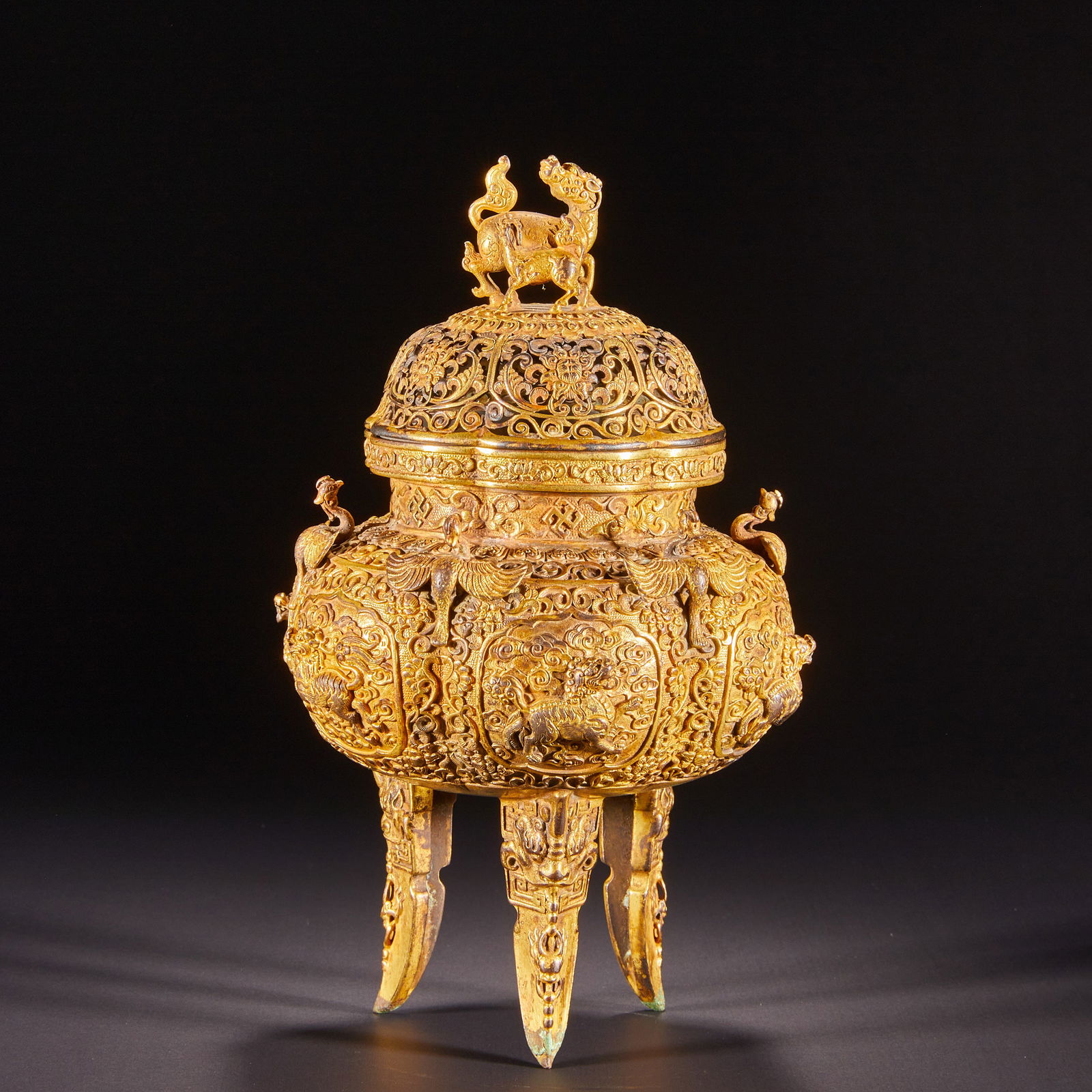 Bronze animal-head incense burners from before the Ming Dynasty (1 of 11)