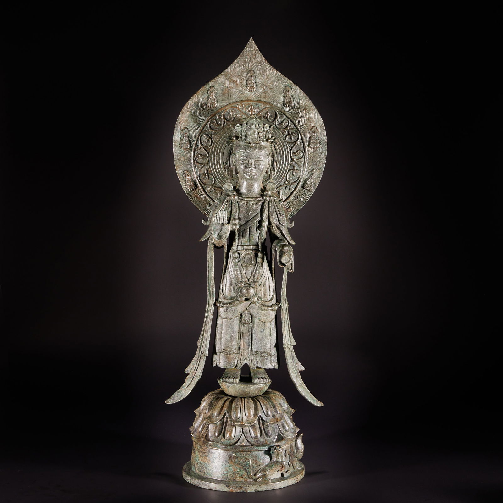 Standing bronze Buddha statues before the Ming Dynasty (1 of 15)