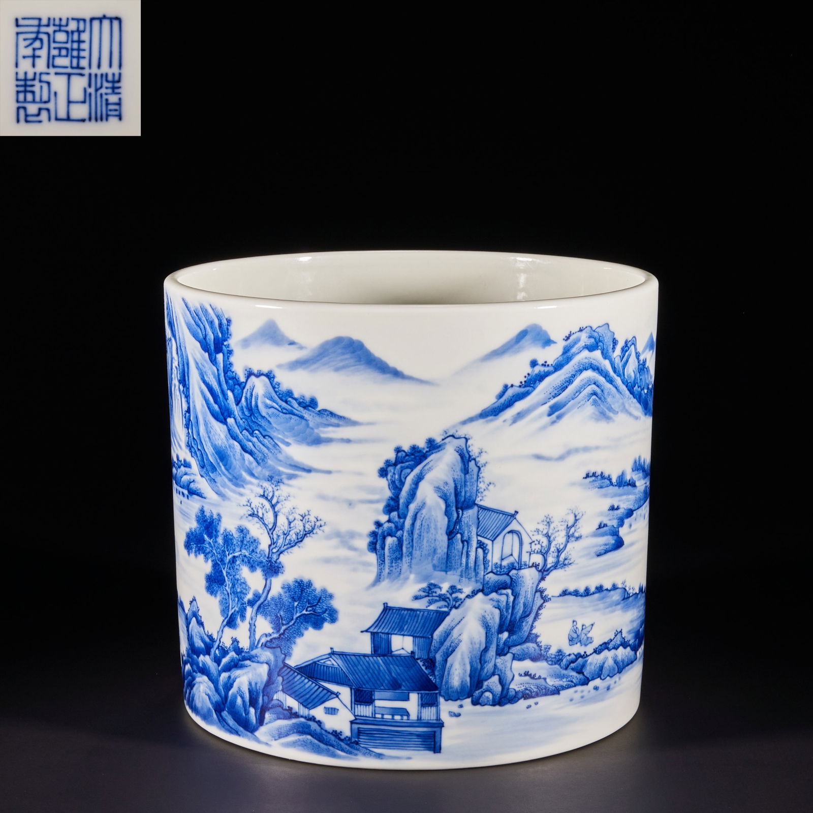 Qing Dynasty Blue and White Porcelain Flashback Brush Pot (1 of 14)