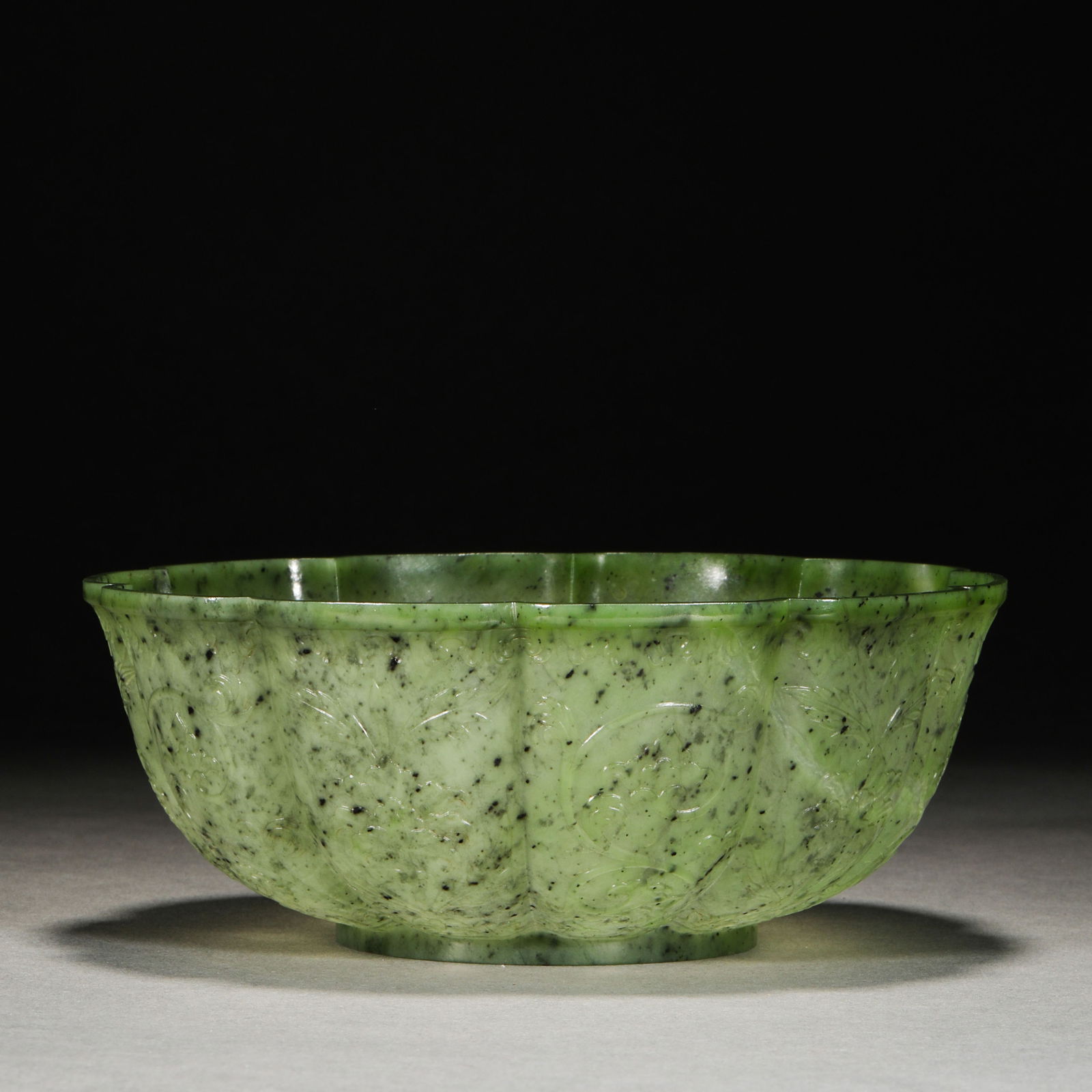 Qing Dynasty Hetian Jadeite Bowl (1 of 11)