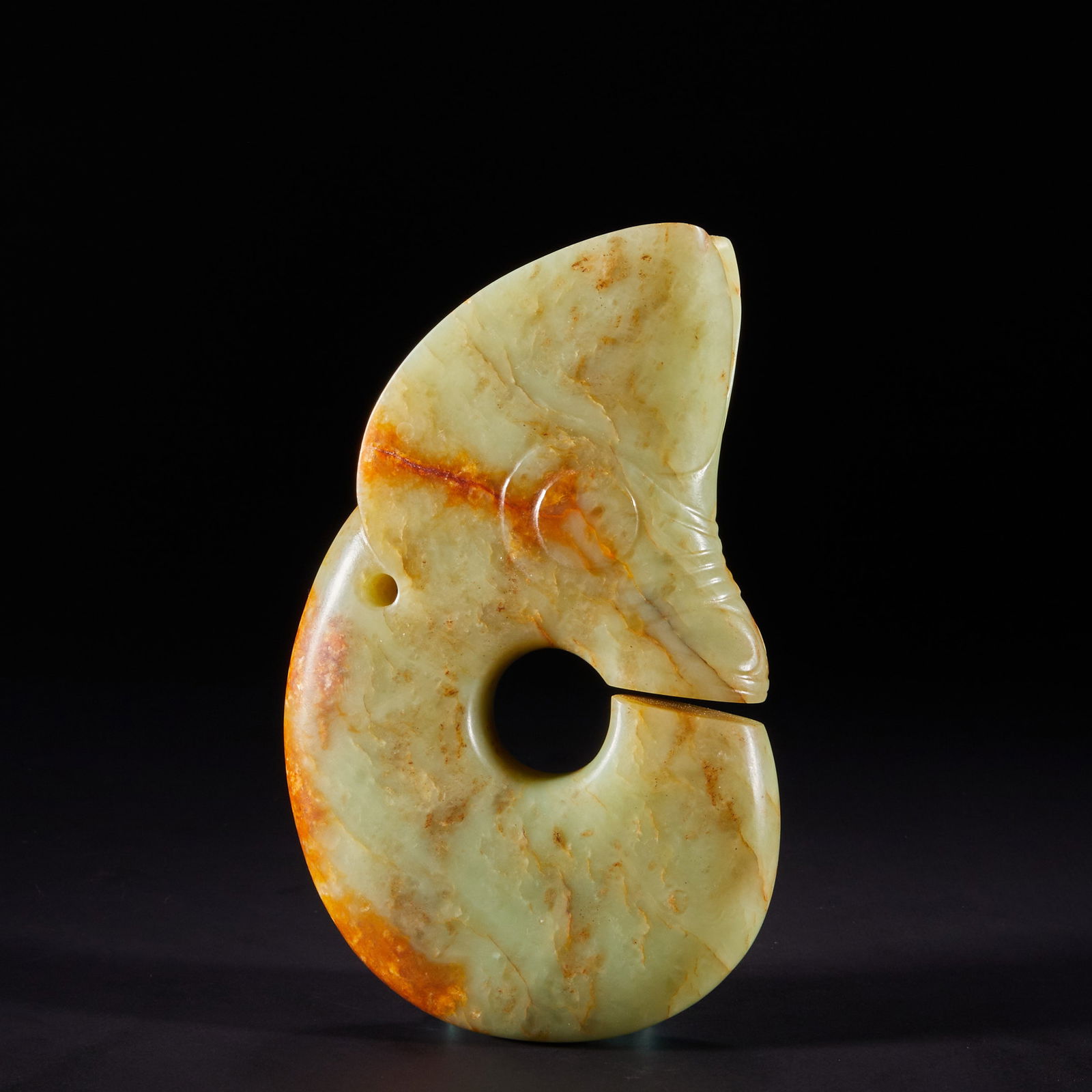 Jade Pig Dragon of Hongshan Culture before the Ming Dynasty (1 of 13)