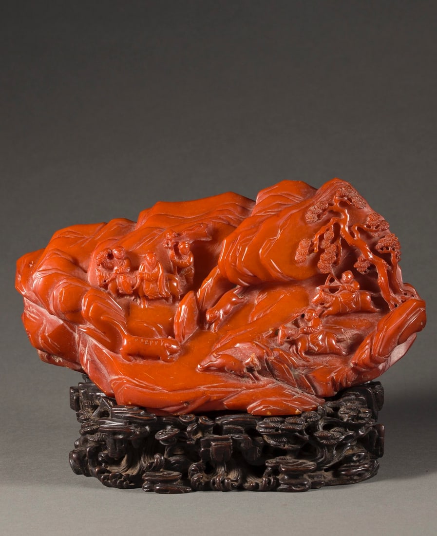 Qing Dynasty Amber Mountain Ornament (1 of 8)
