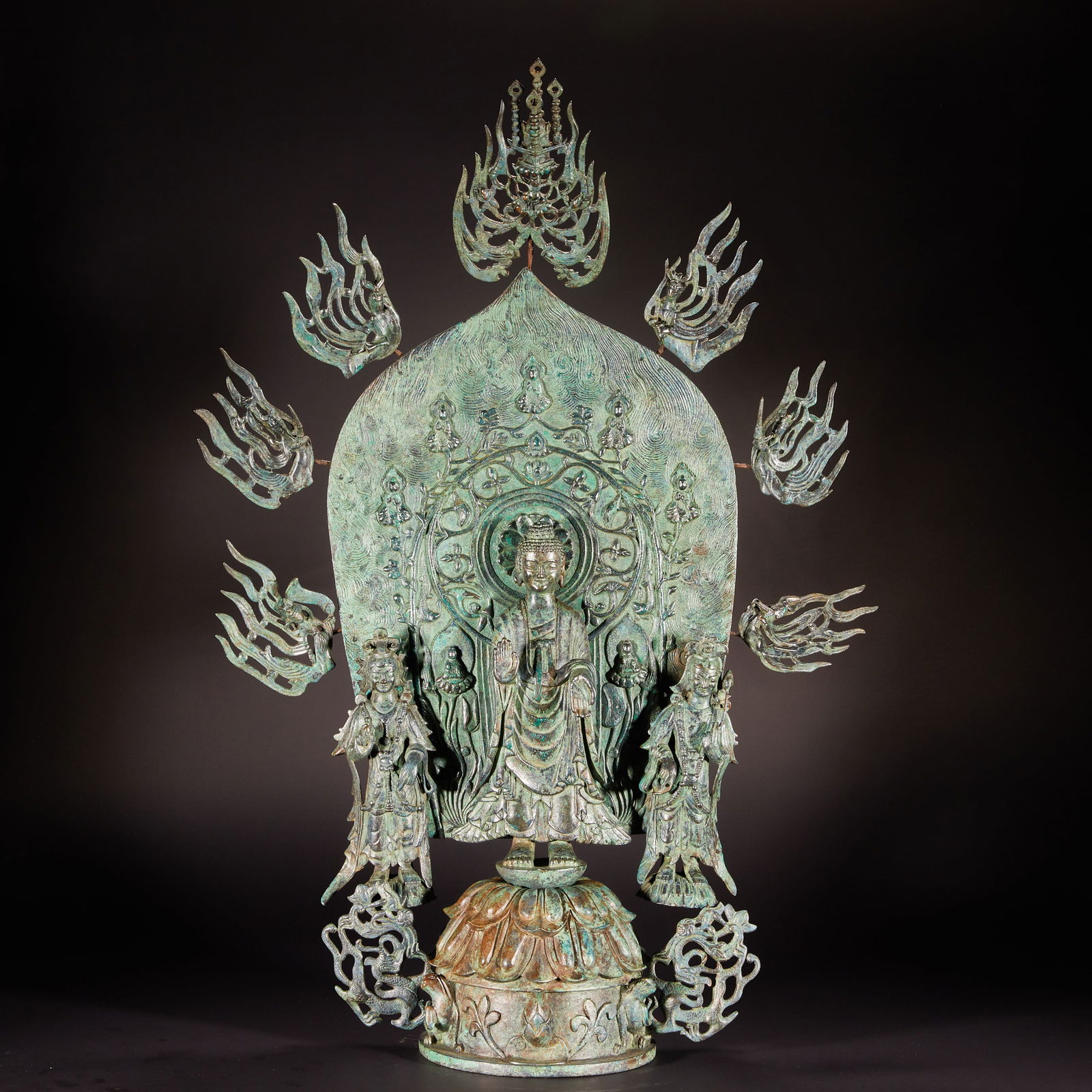 Standing bronze Buddha statues before the Ming Dynasty (1 of 20)