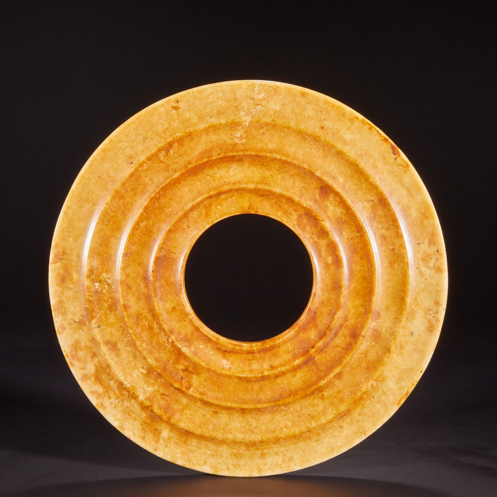 Hetian jade rings before Ming Dynasty (1 of 8)
