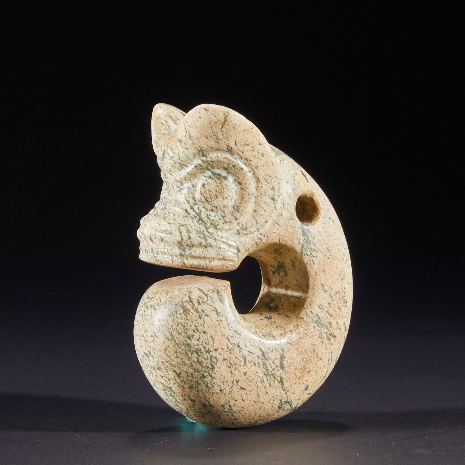 Jade Pig Dragon of Hongshan Culture before the Ming Dynasty (1 of 7)