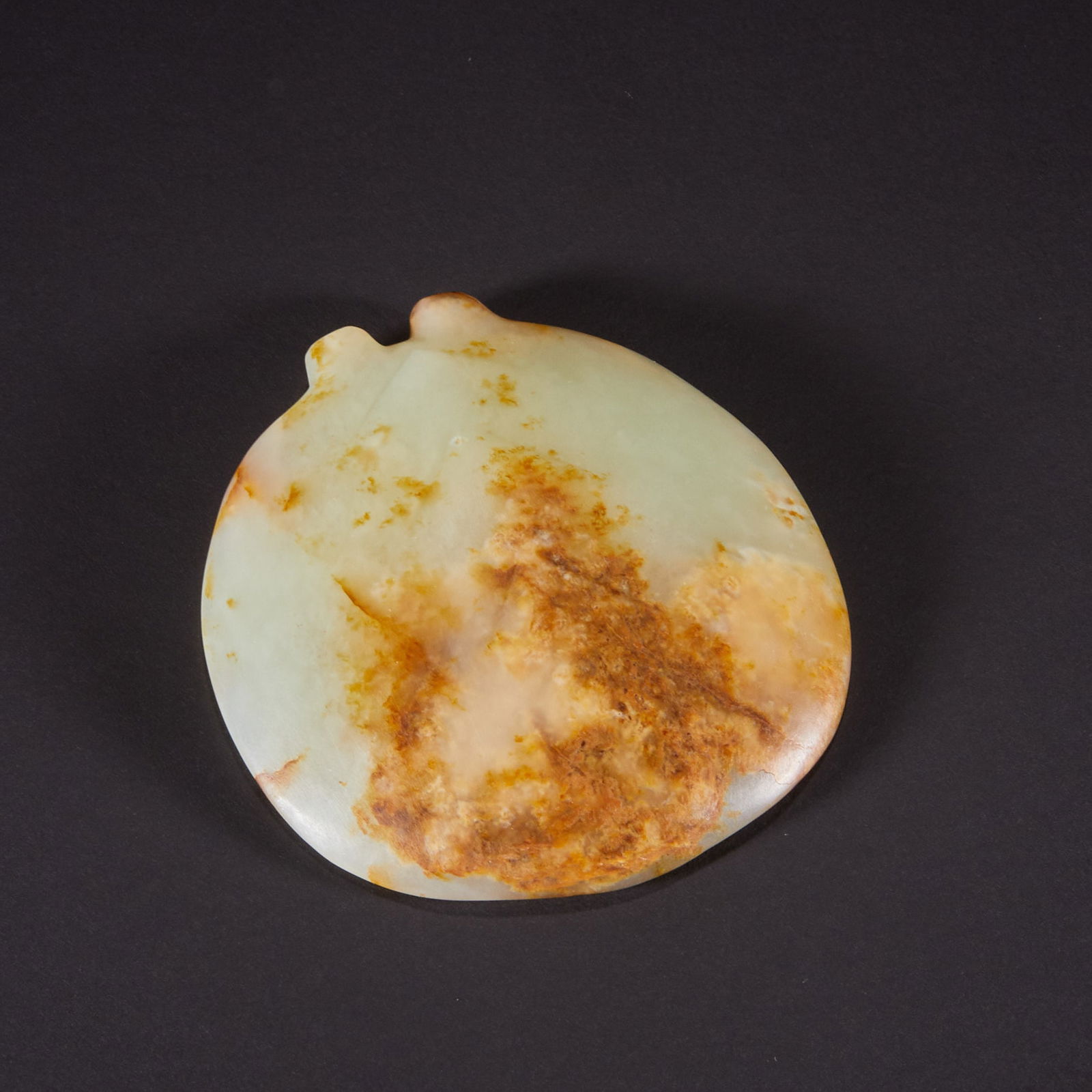 Jade pendants from the Hongshan Culture before the Ming Dynasty (1 of 7)