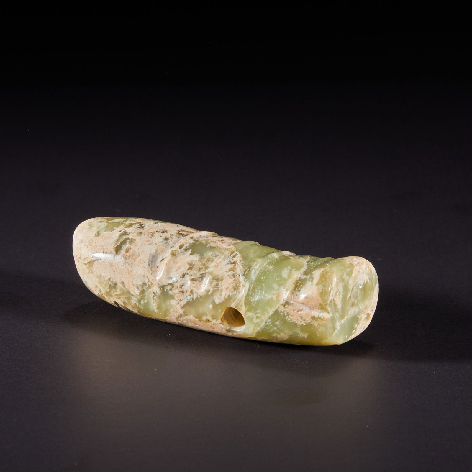 Jade cicadas of the Hongshan Culture before the Ming Dynasty (1 of 8)