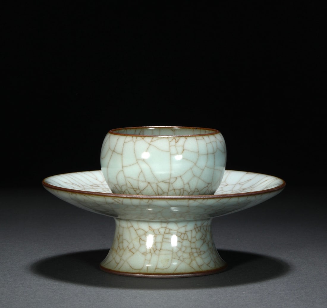 Official kiln cups before the Ming Dynasty (1 of 9)