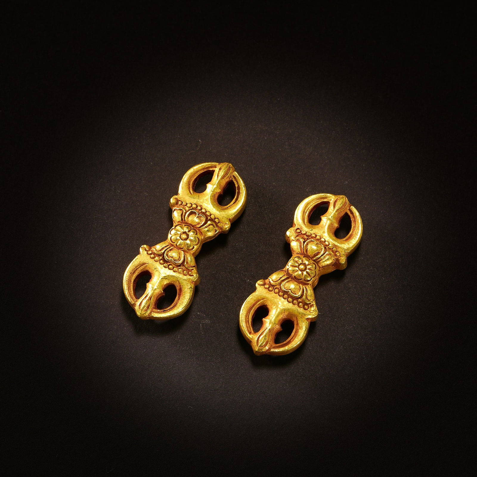 Gold ritual implements before the Ming Dynasty (1 of 7)