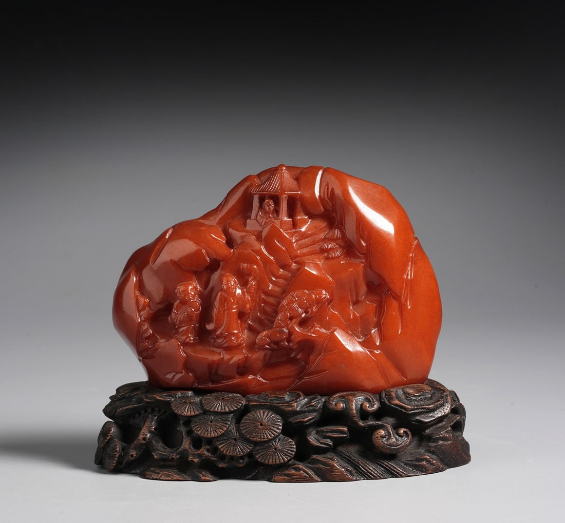 Qing Dynasty Amber Mountain Ornament (1 of 8)