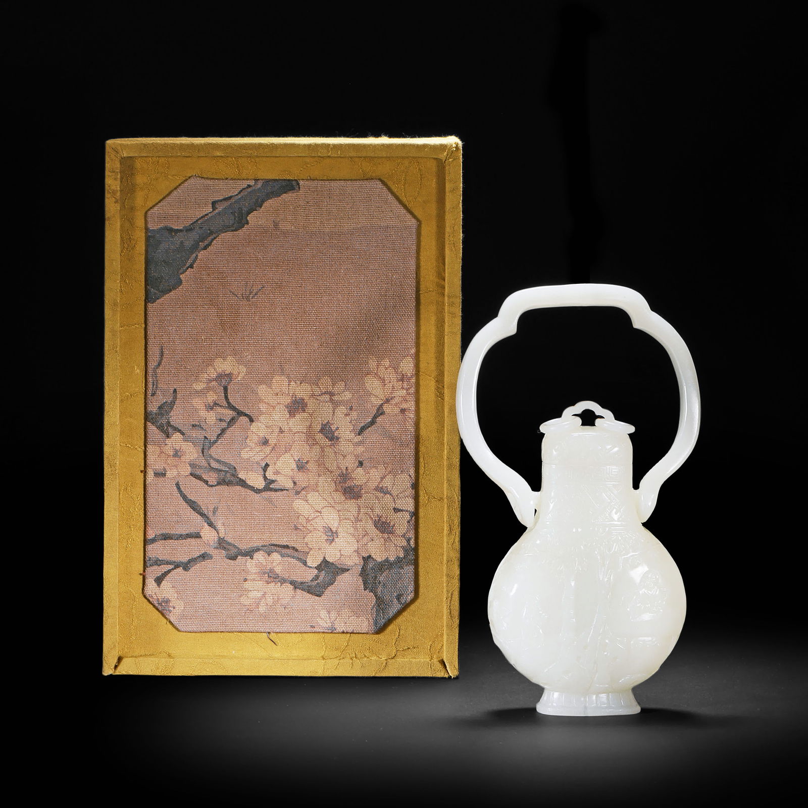 Qing Dynasty Hetian Jade Figure Teapot with Handle: 557Qing Dynasty Hetian Jade Figure Teapot with Handle