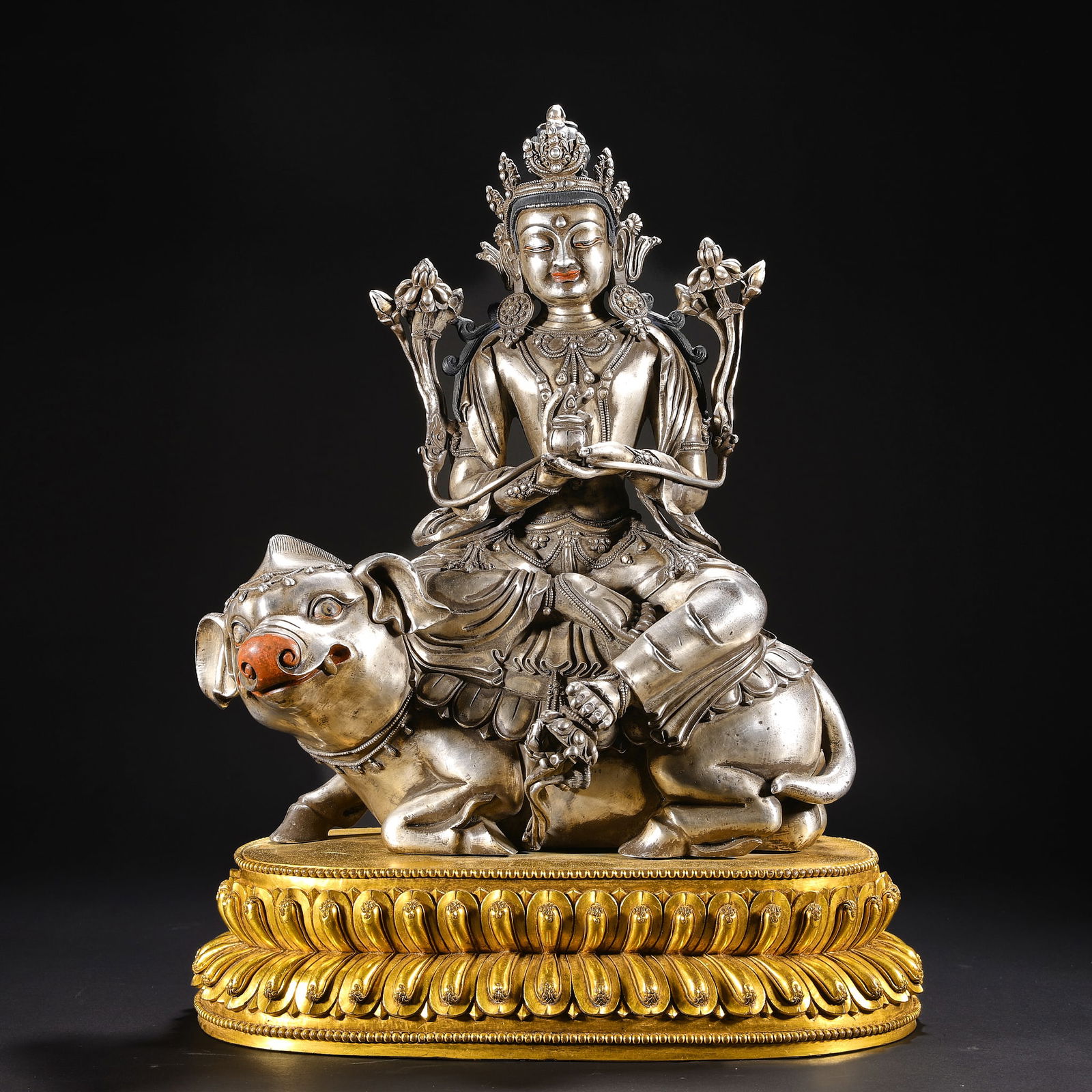 Silver Mother Statue of the Ming Dynasty (1 of 15)