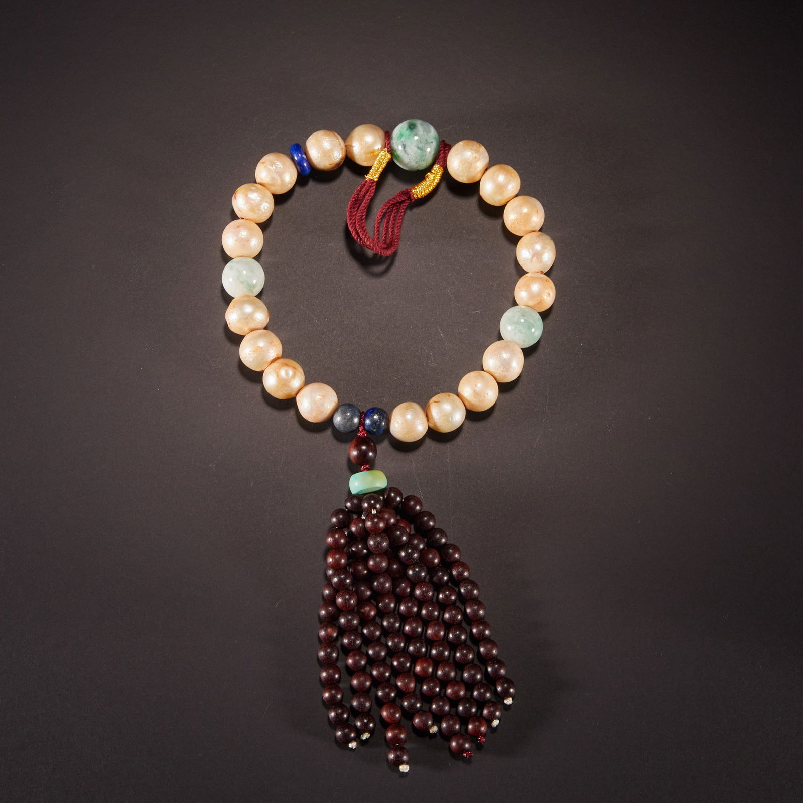 Eighteen pearl hand-held (1 of 11)