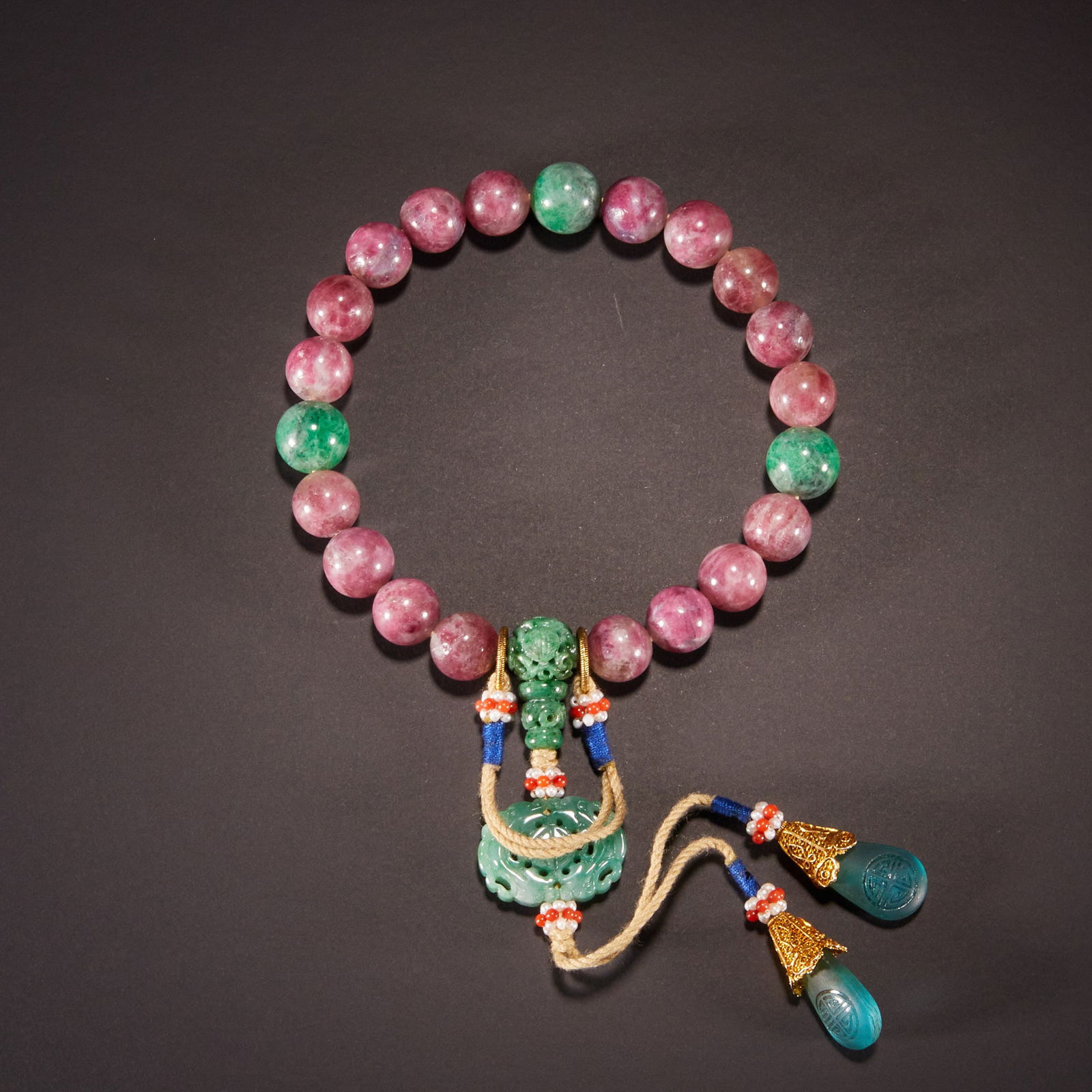 Qing Dynasty Ruby Eighteen-Bead Handheld (1 of 11)