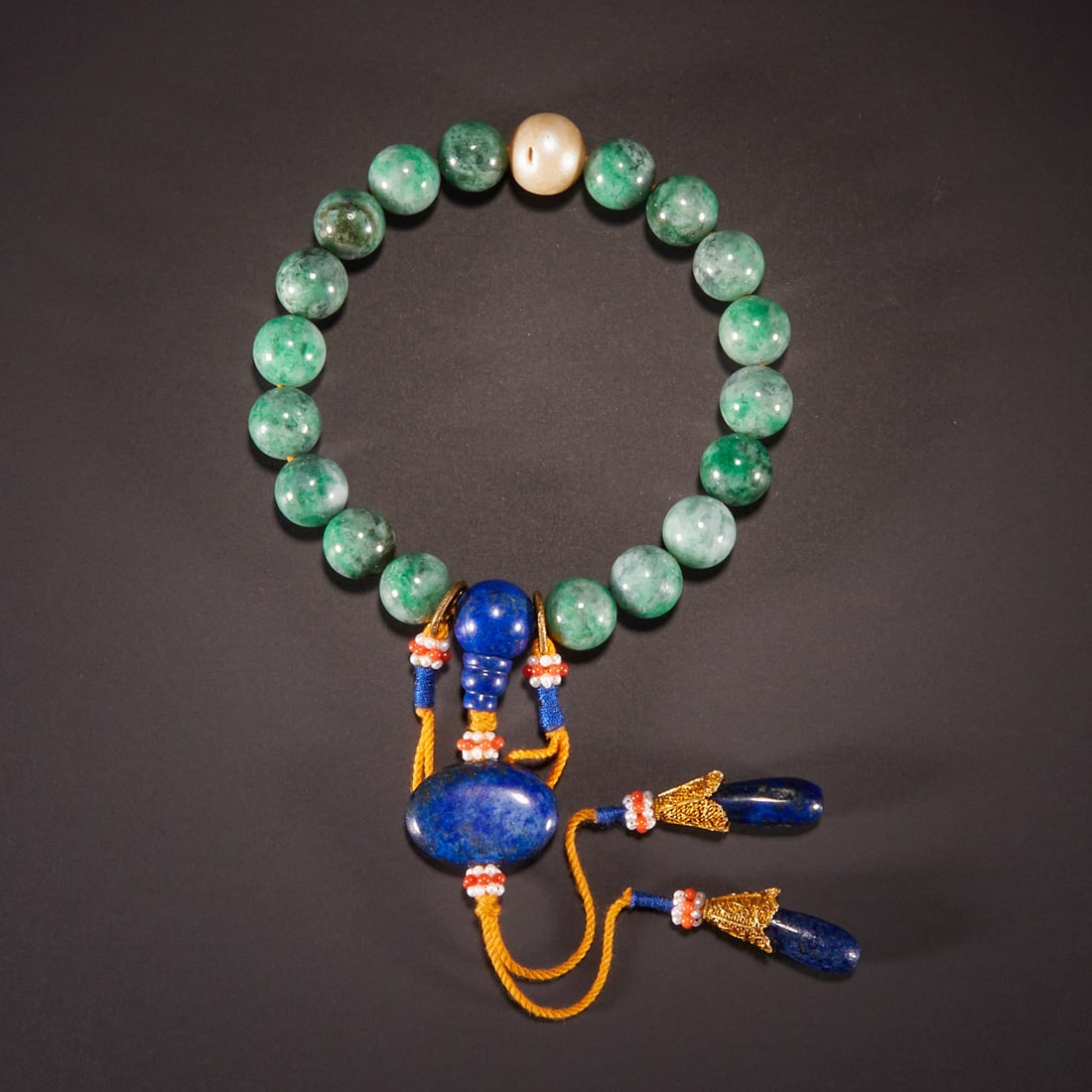 Qing Dynasty Jadeite Eighteen-Bead Handheld (1 of 8)