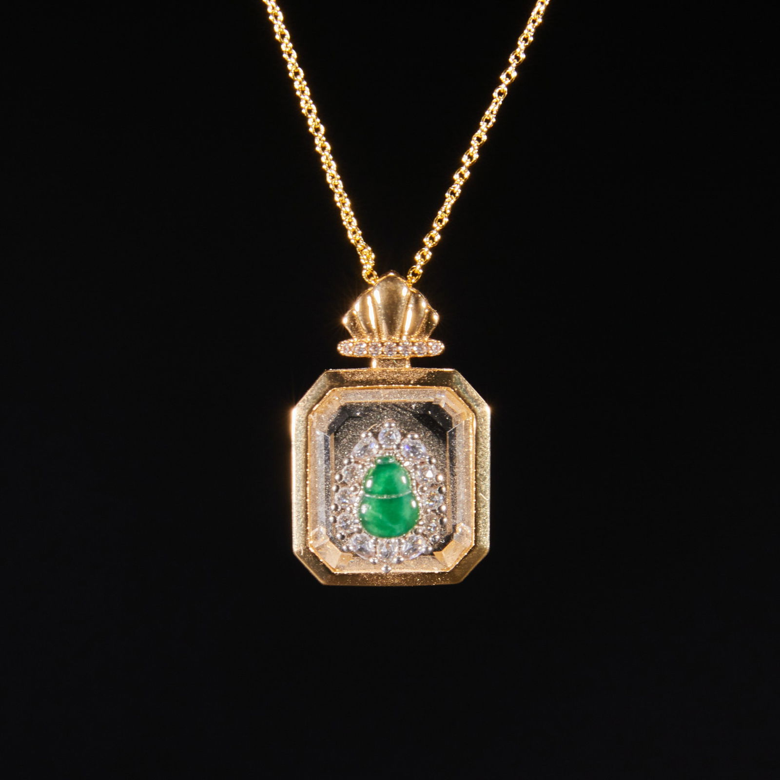 Qing Dynasty Jadeite Necklace (1 of 5)