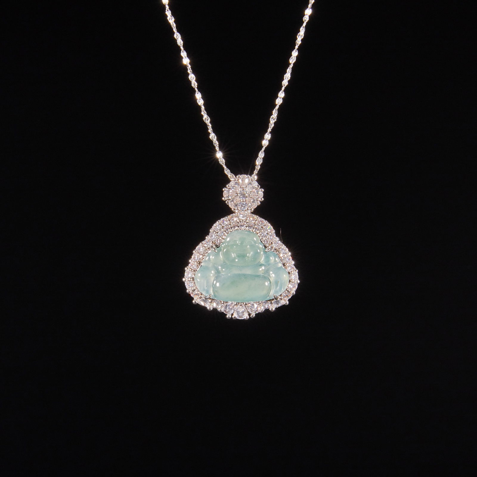 Qing Dynasty Jadeite Necklace (1 of 5)