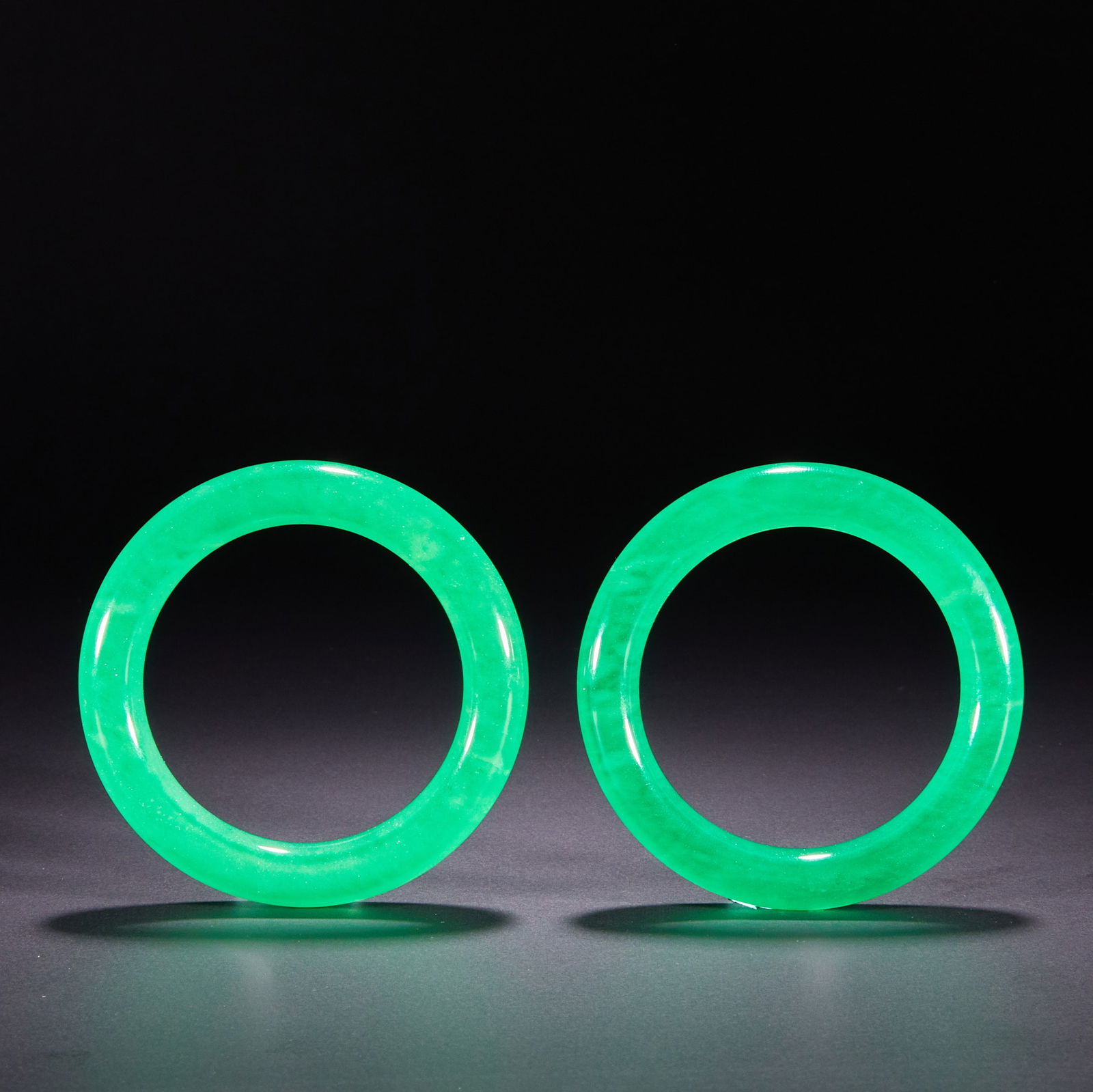 A pair of jadeite bracelets from the Qing Dynasty (1 of 9)