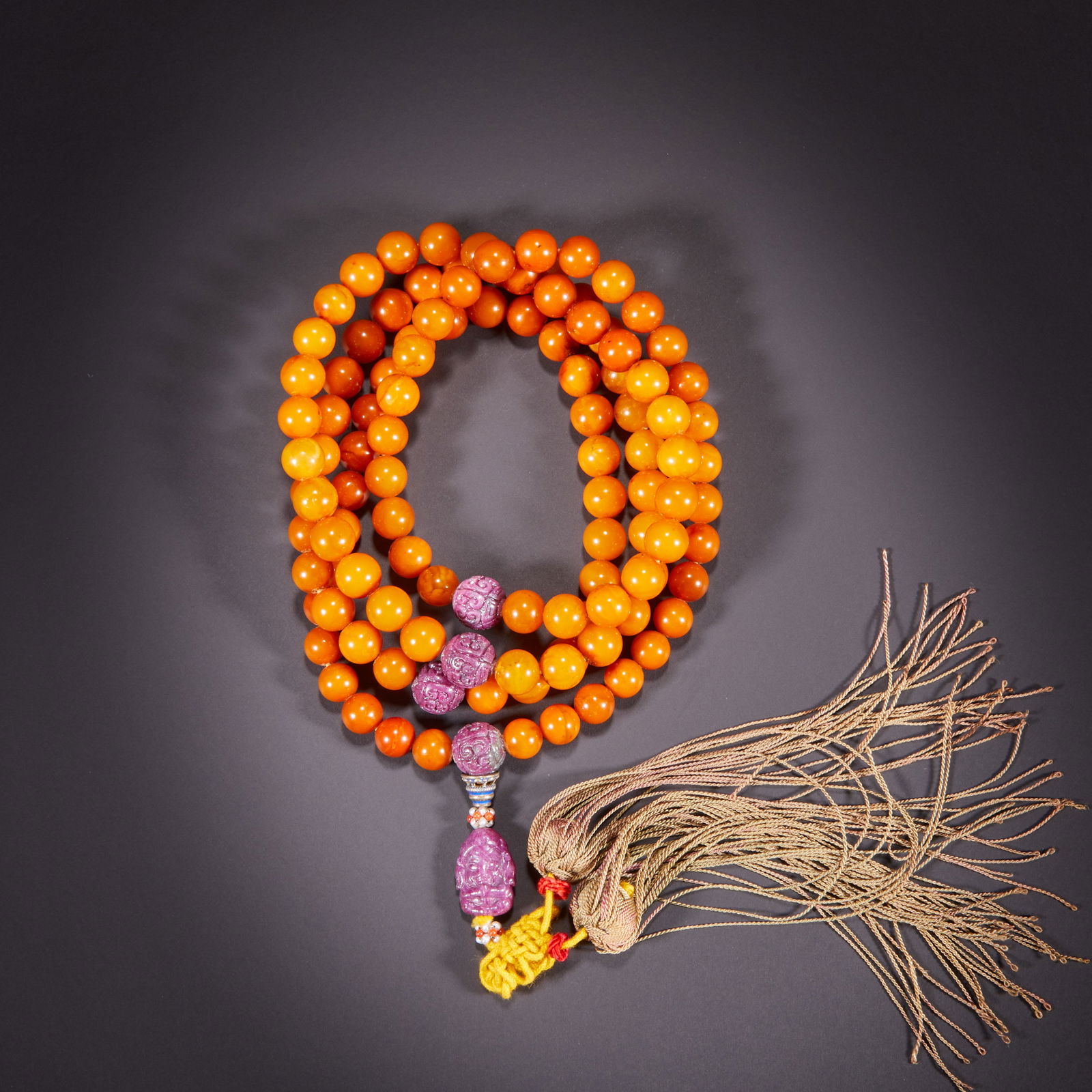 108-bead amber prayer beads from the Qing Dynasty (1 of 9)