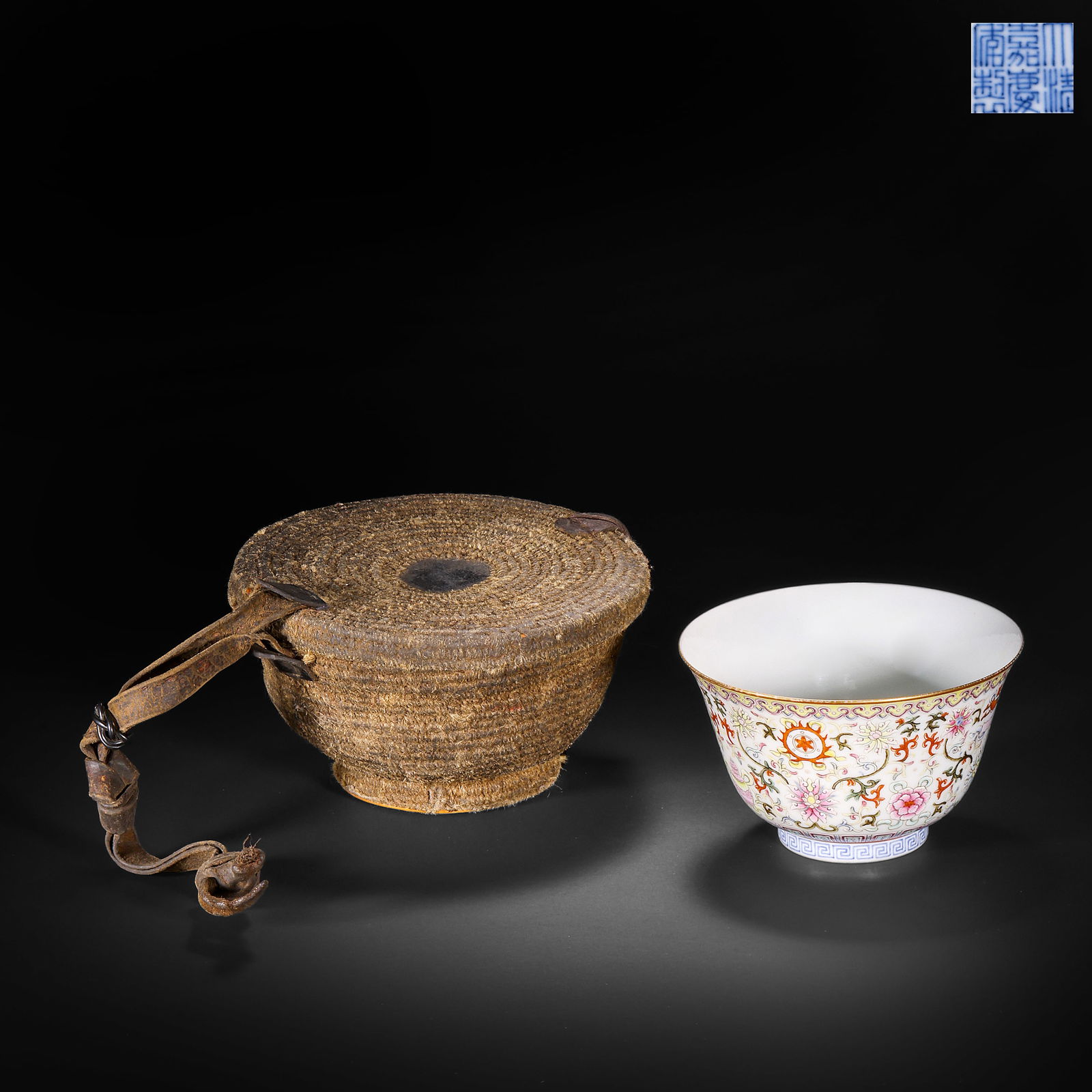 Qing Dynasty Famille Rose Eight Treasure Bowl: 159Qing Dynasty Famille Rose Eight Treasure Bowl