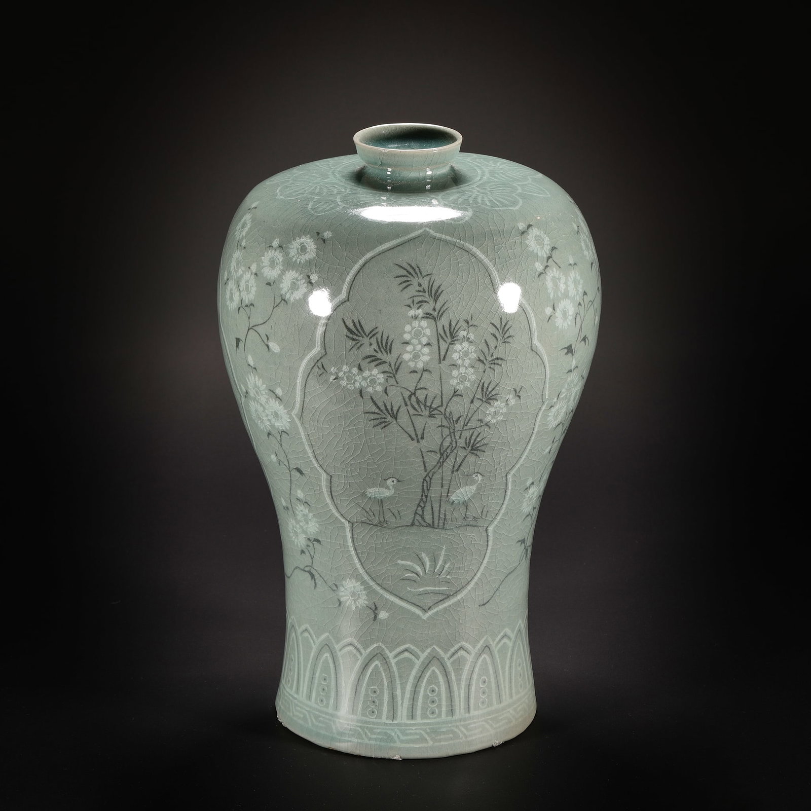 Korean porcelain plum vases from before the Ming Dynasty: 231Korean porcelain plum vases from before the Ming Dynasty