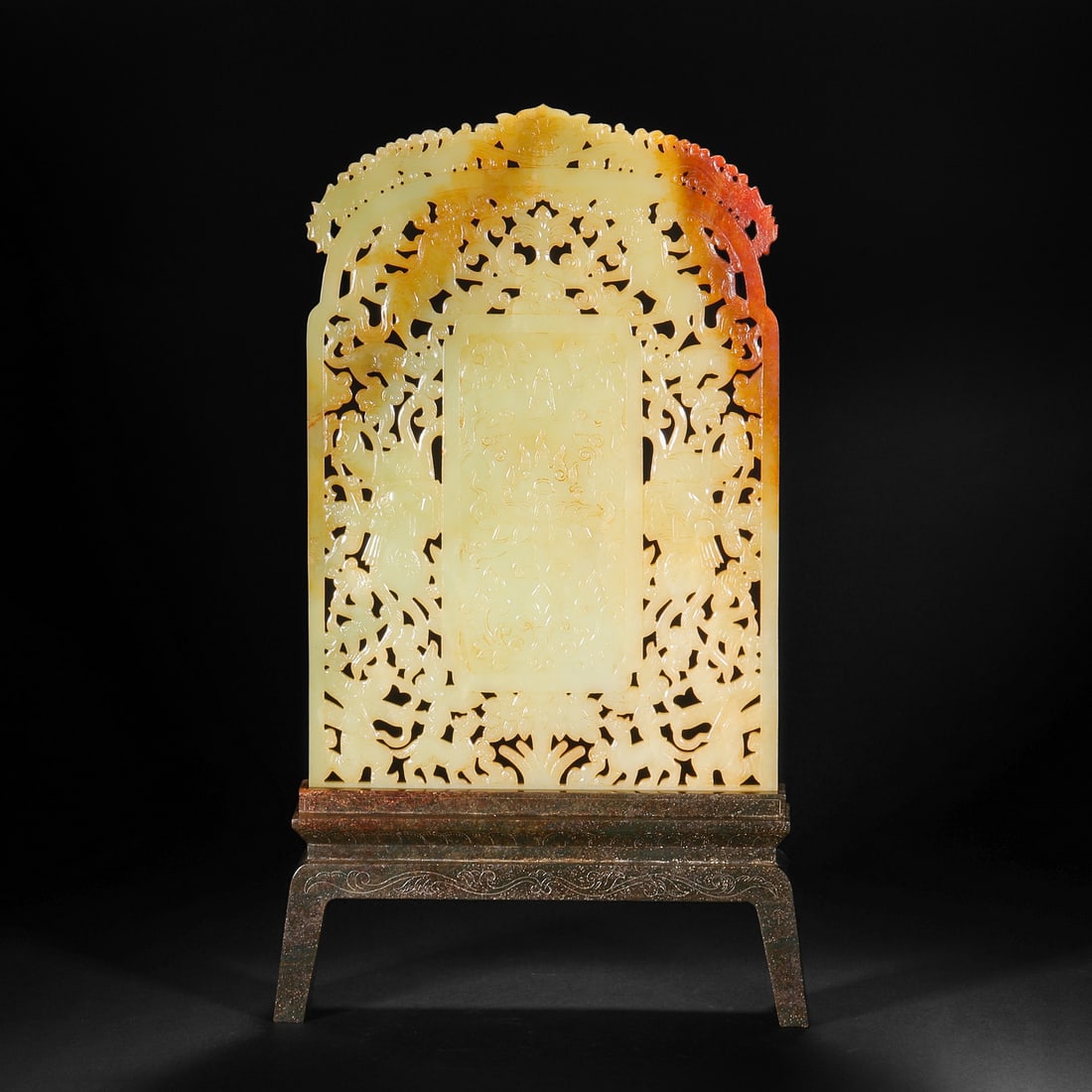 Ming Dynasty Hetian jade inlaid screen (1 of 15)