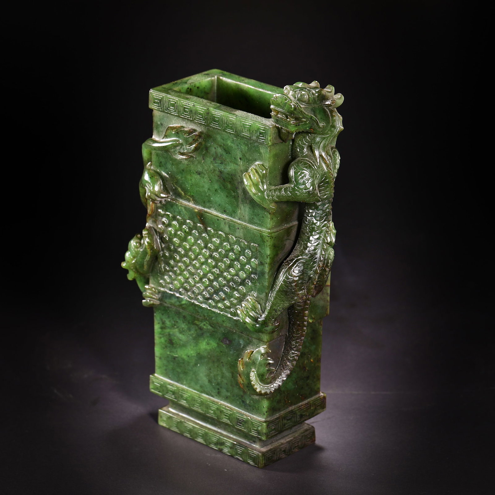 Qing Dynasty Hetian jade Green jade chilong patterned square vase (1 of 16)