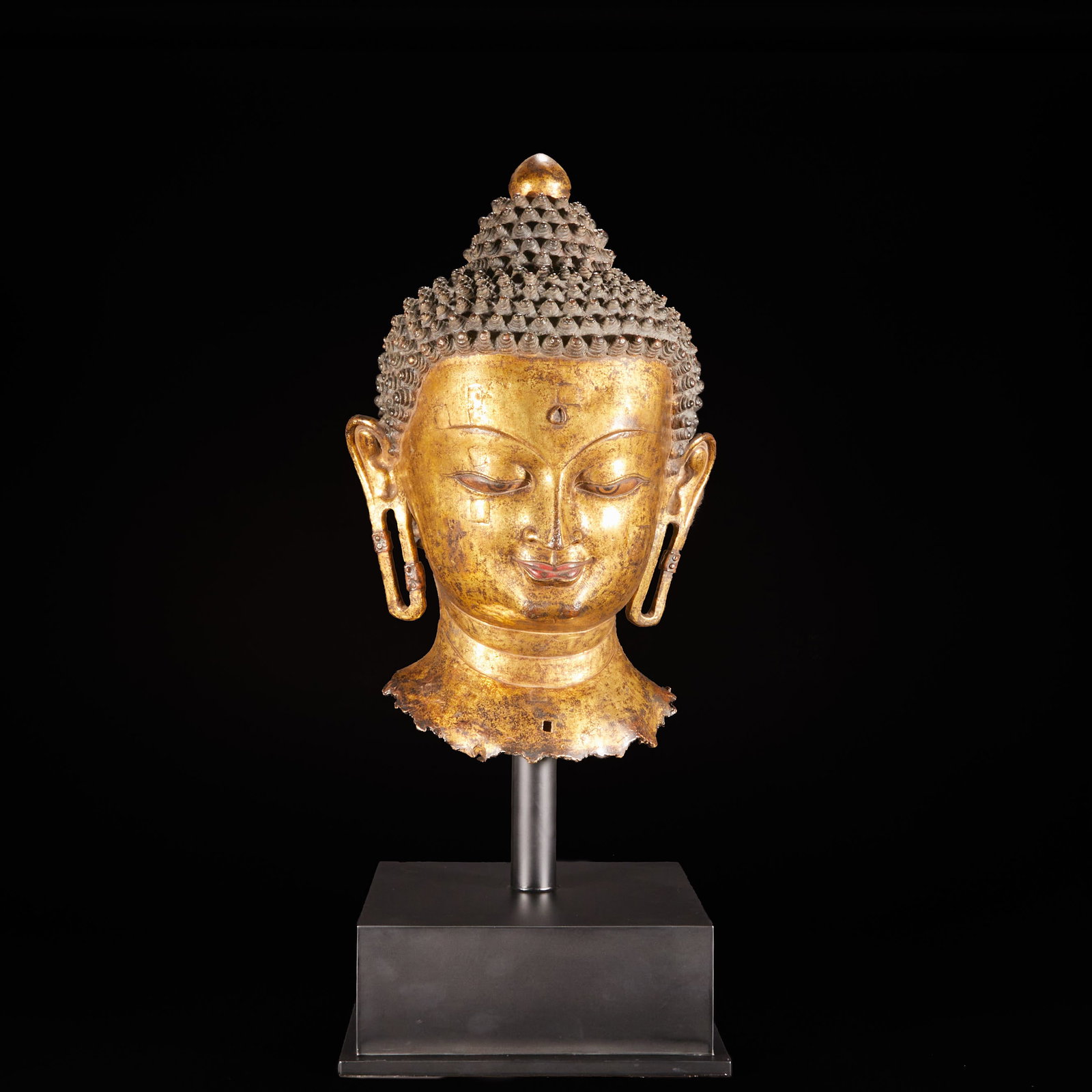 Bronze gilded Buddha head of the Ming Dynasty (1 of 11)