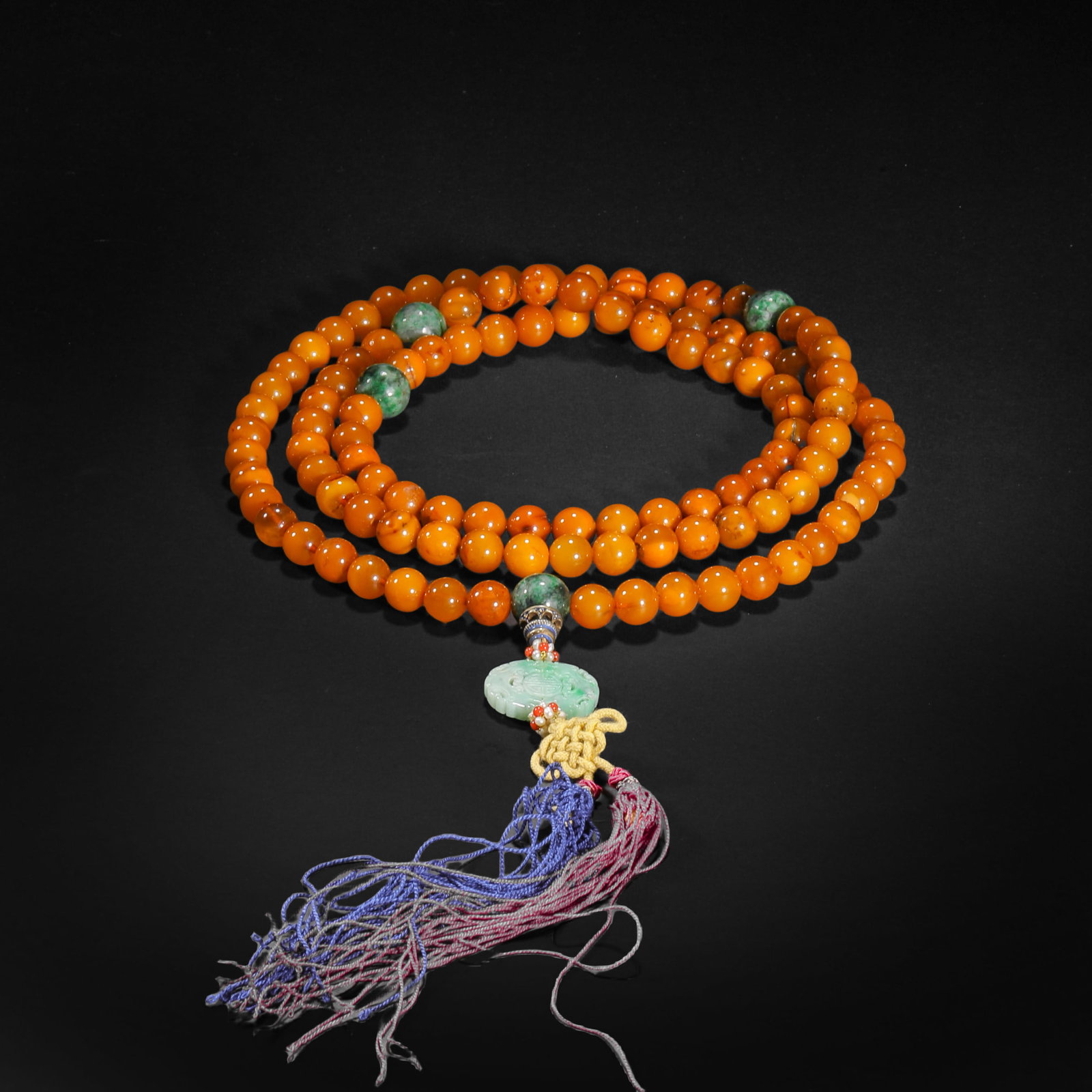 Qing Dynasty amber 108 rosary beads (1 of 8)
