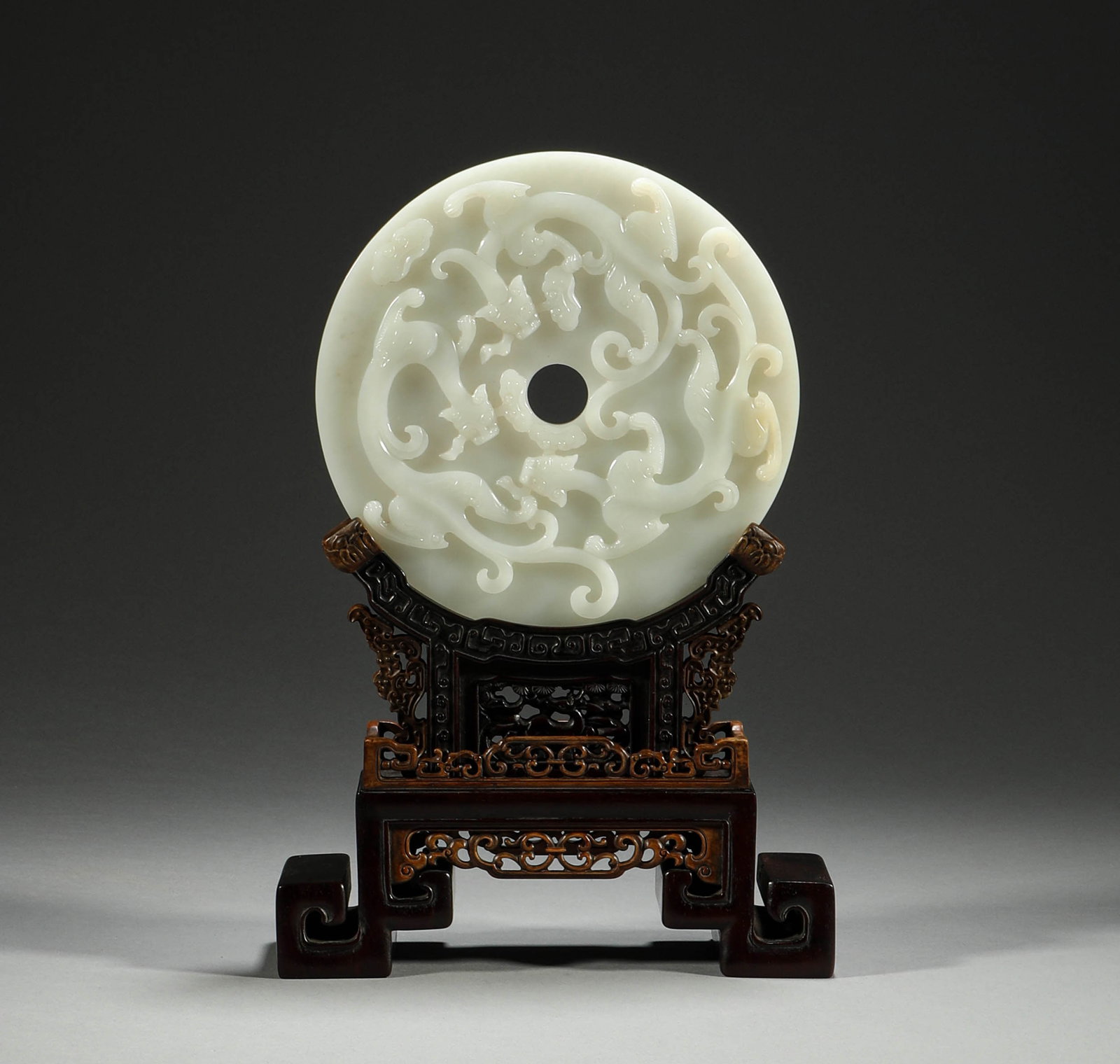 Qing Dynasty, Hetian Jade Dragon Wall: H:28.5cm,W:19.5cm,Weight:893g