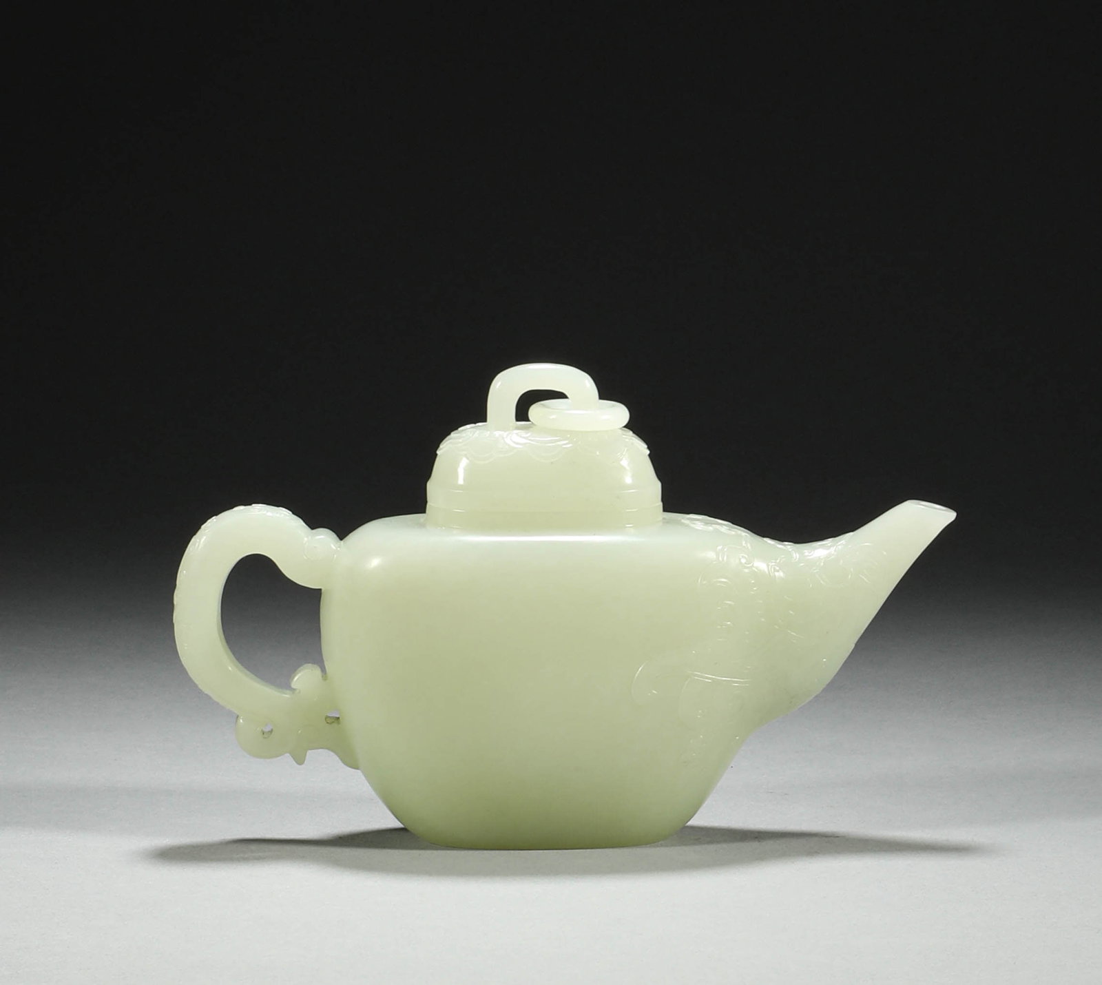 In Qing Dynasty, Hetian Jade Cloud Pattern Pot (1 of 9)