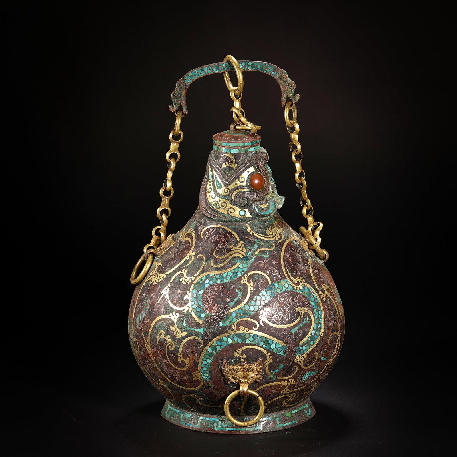 Before the Ming Dynasty, gold and silver were embedded in loose stone with dragon and phoenix: H30cm W21cm