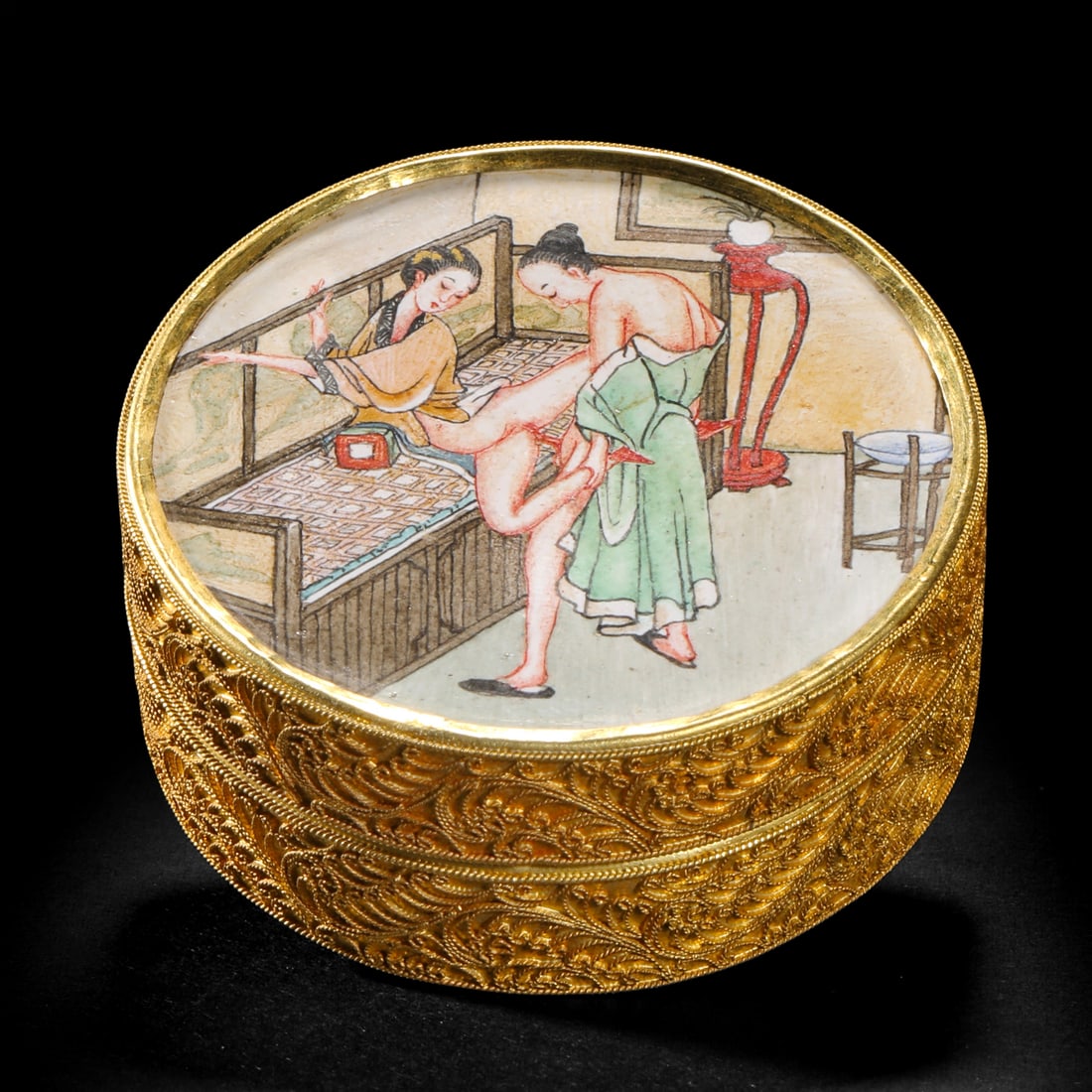 Qing Dynasty gold Hetian jade filamentary enamel powder box: H2.5cm W5.3cm Weight64g