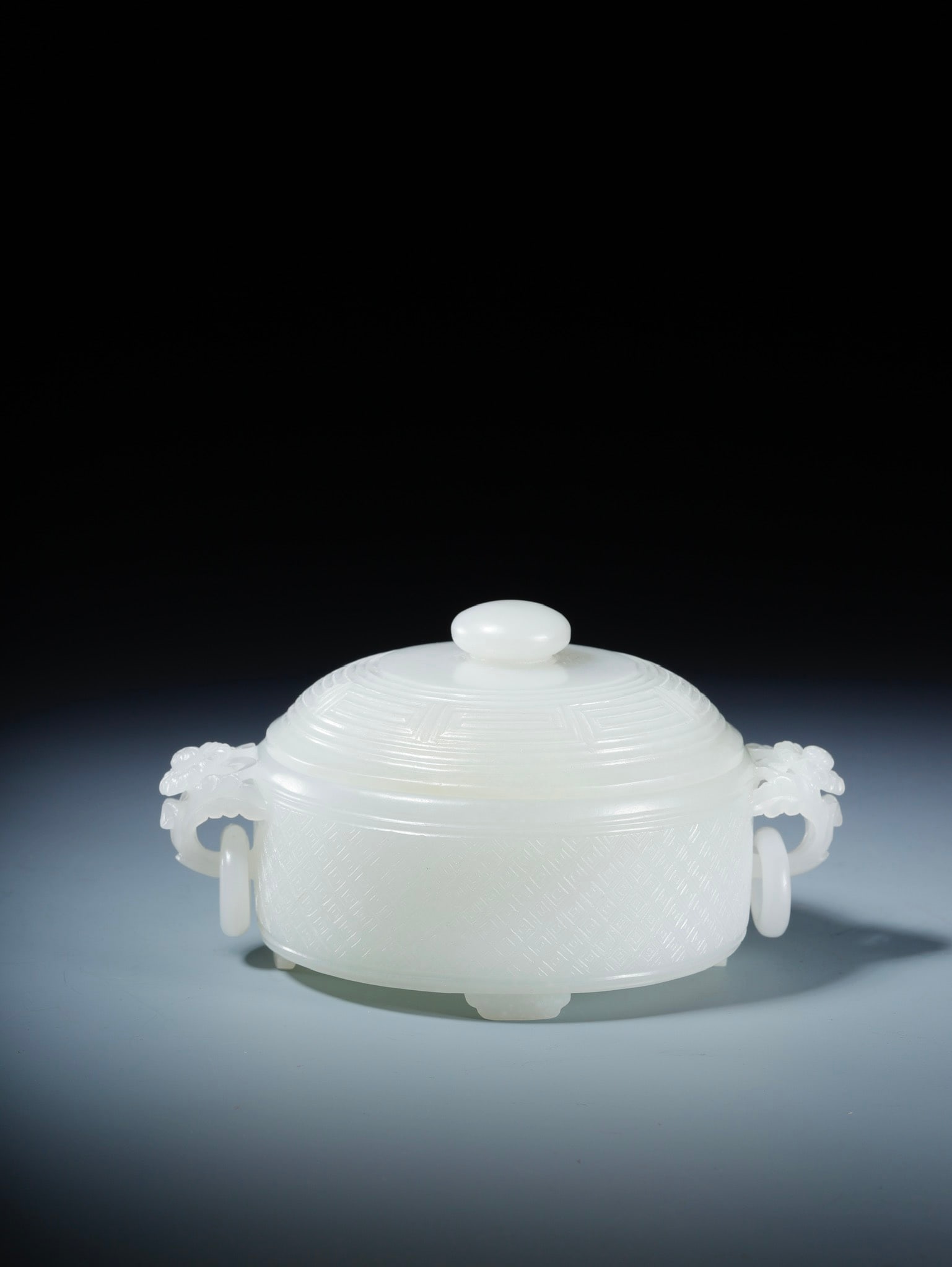 Hetian Jade Double Two Furnaces in Qing Dynasty: H 8cm W 11cm Weight165 g