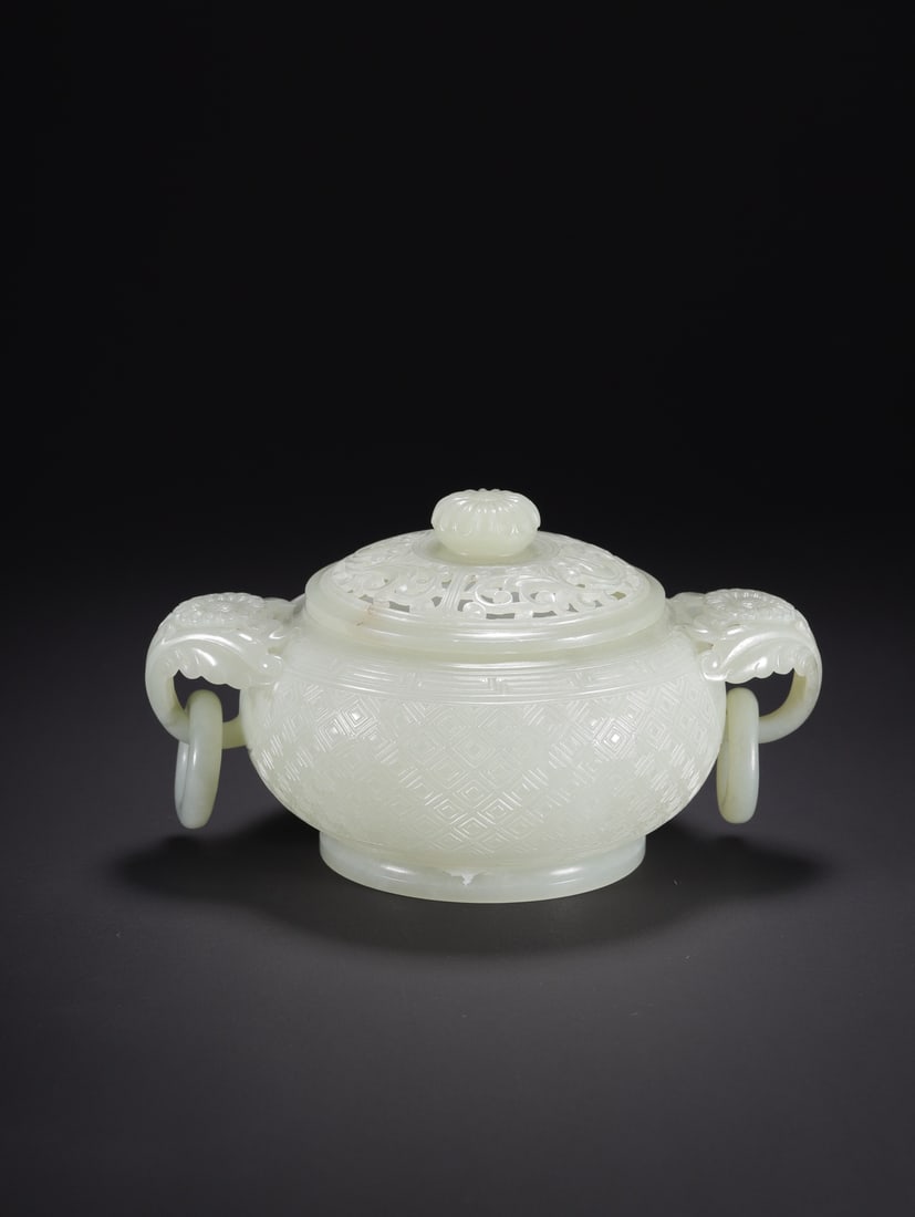 Hetian Jade with Two Ears in Qing Dynasty Beast Head Aromatherapy Furnace (1 of 12)