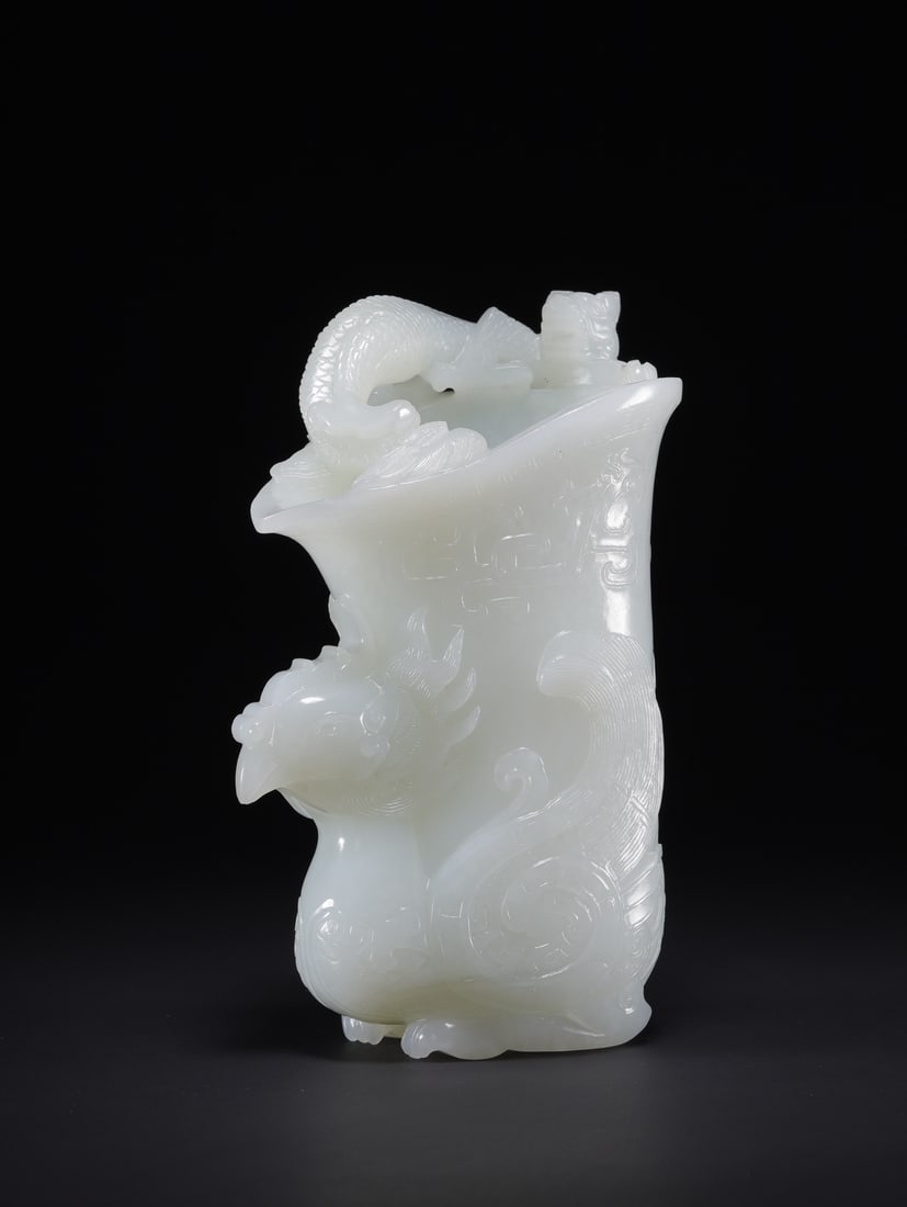 Qing Dynasty Hetian Jade Dragon and Phoenix Dendrobium: H 13.8cm W8.5 cm Weight518 g