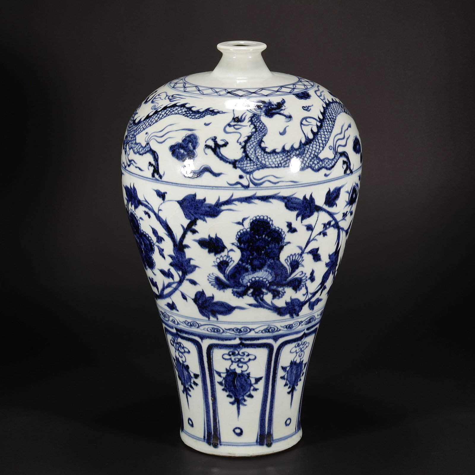 Blue and Flower Dragon Pattern Grand View of Ming Dynasty (1 of 17)