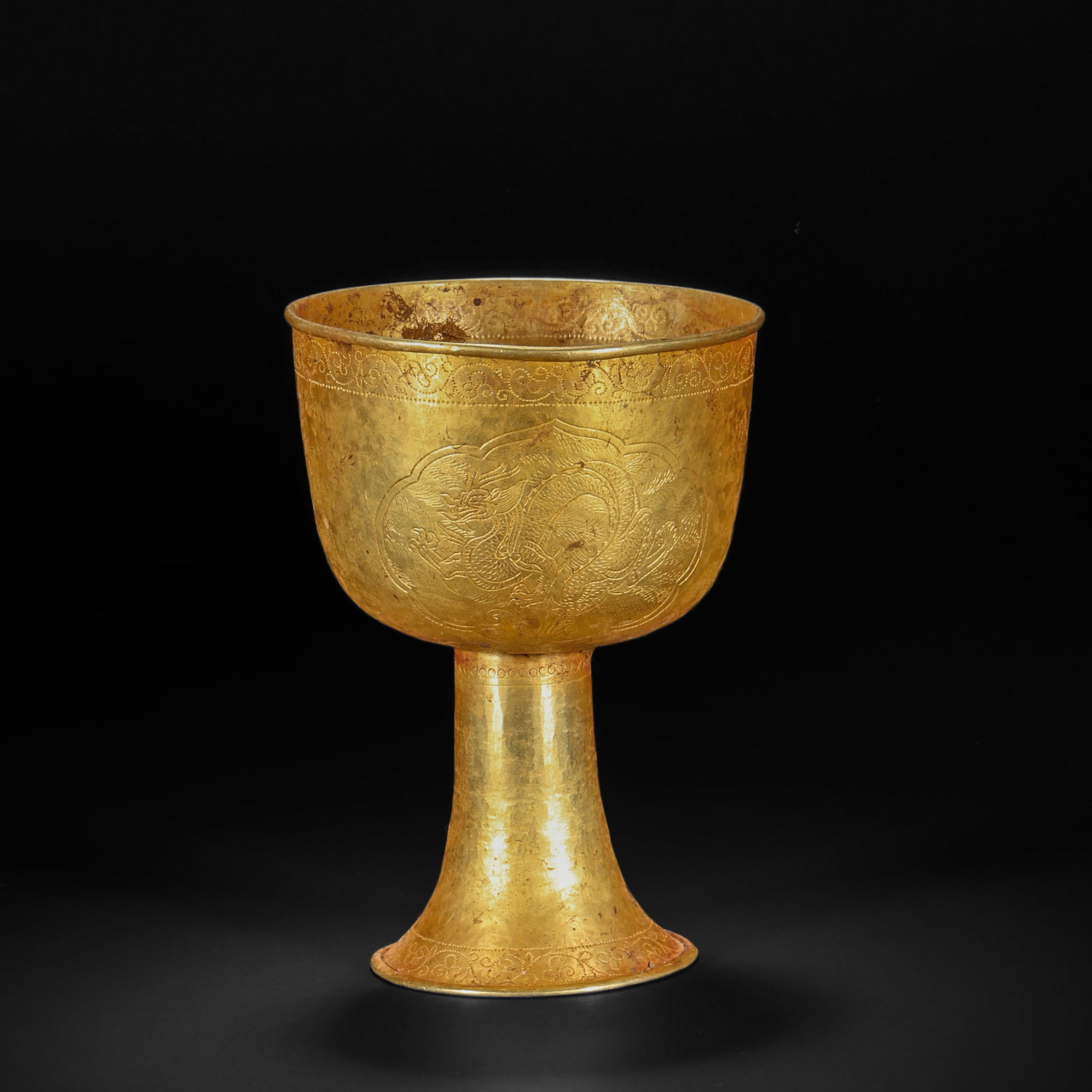 Song dynasty dragon pattern tall cup: H 12.5cm W9 cm Weight191 g
