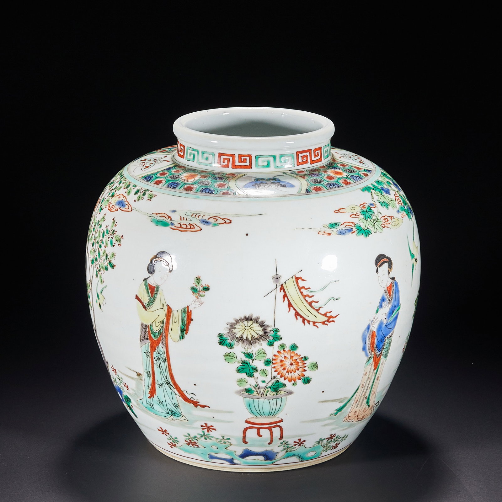 Ming Dynasty Cucai Figure Jar (1 of 12)
