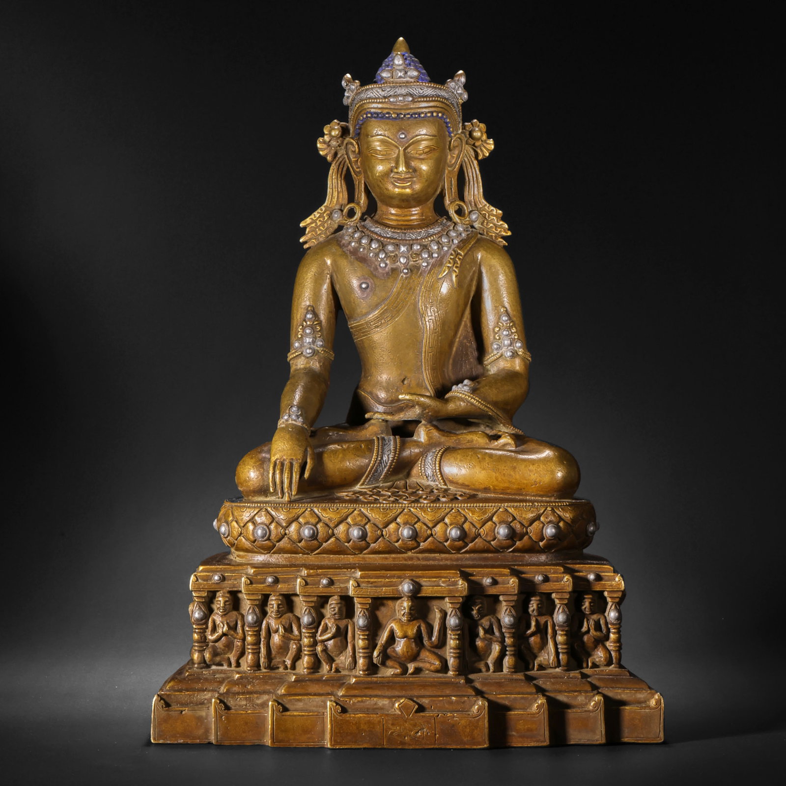 bronze buddha of ming dynasty (1 of 12)