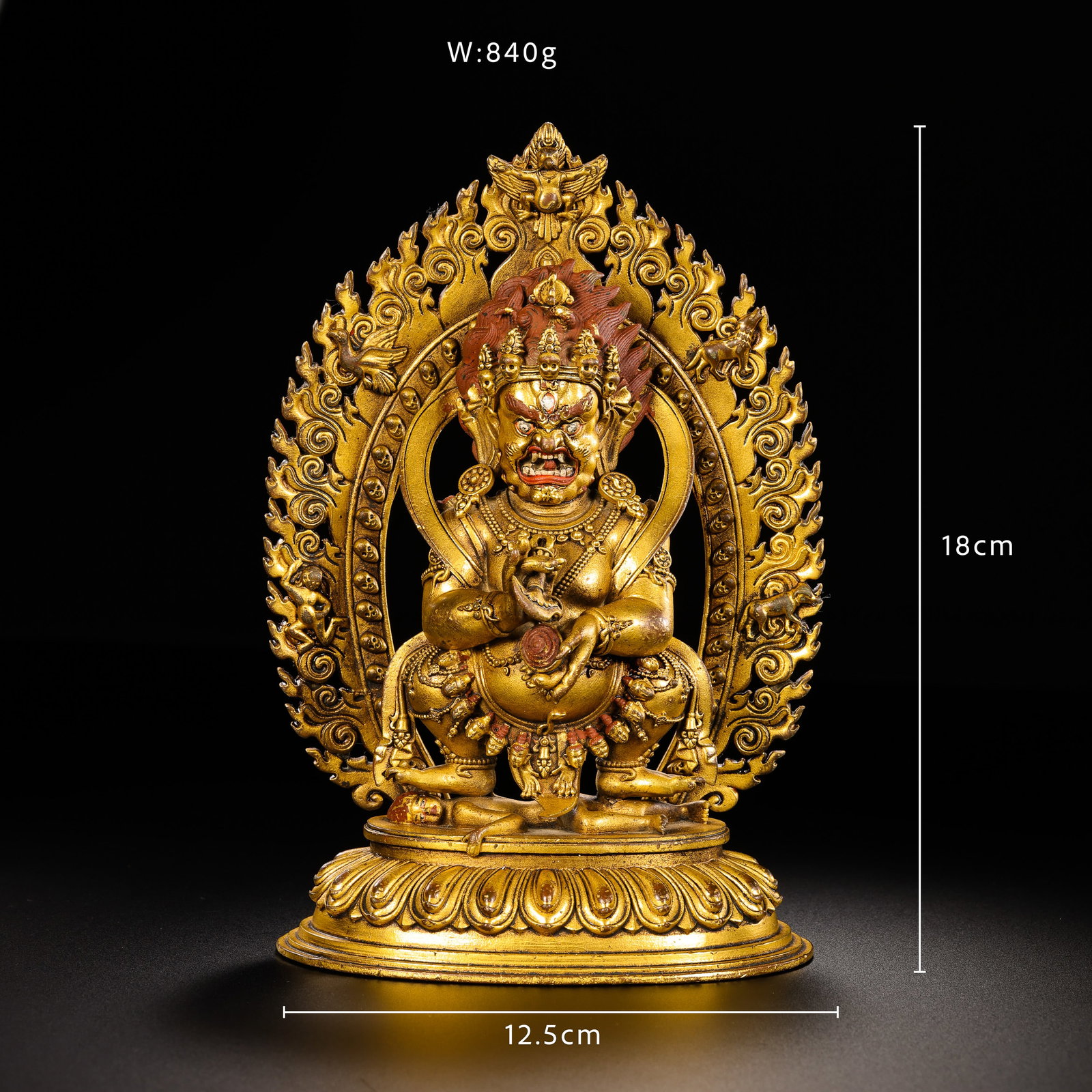 Qing Dynasty bronze gilt big black sky: H 18cm W12.5 cm Weight840 g
