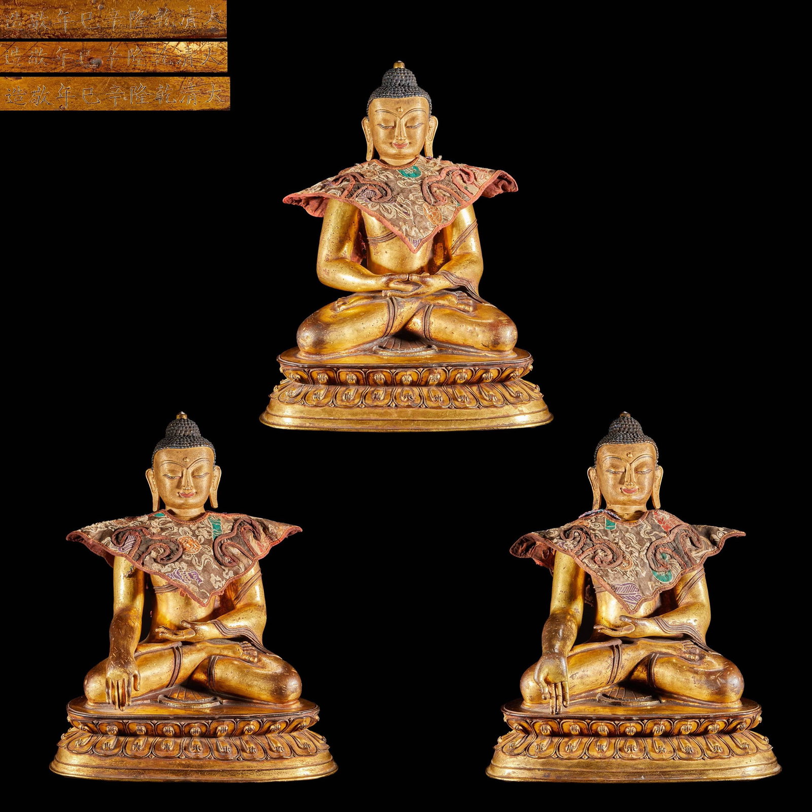 Qing Dynasty bronze gilt III Buddha: H:42cm W:34cm