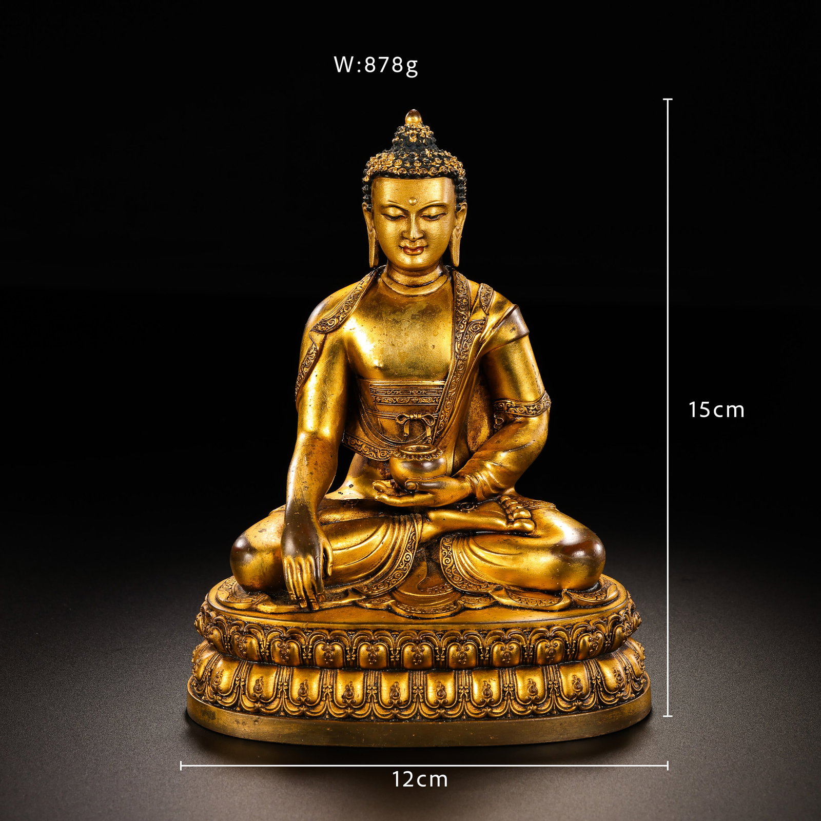 Qing Dynasty bronze gilt medicine Buddha: H15 cm W12 cm Weight878 g